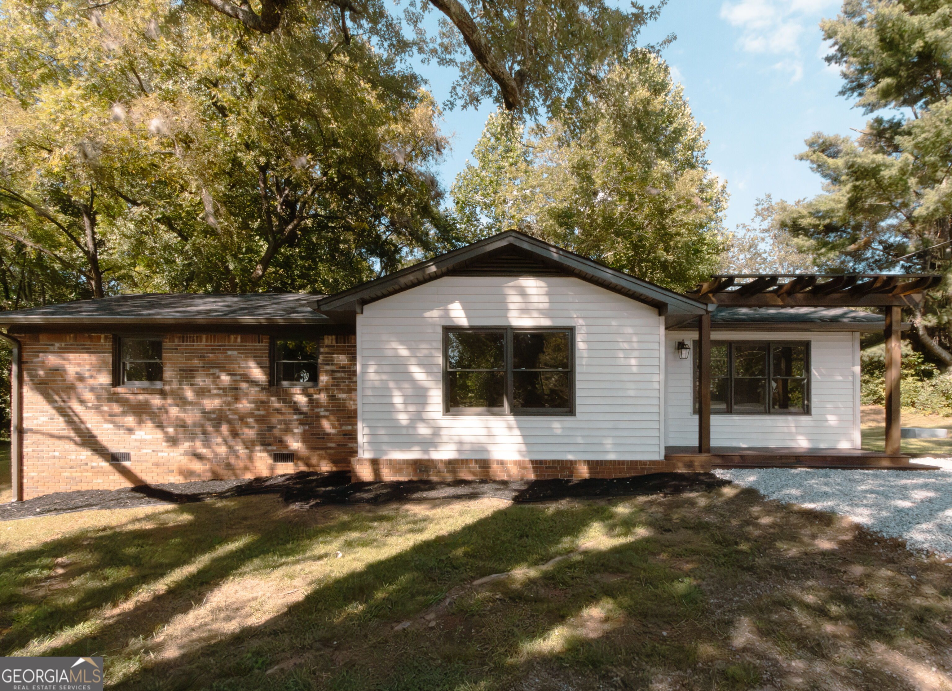 16 Welch Cir — photo
