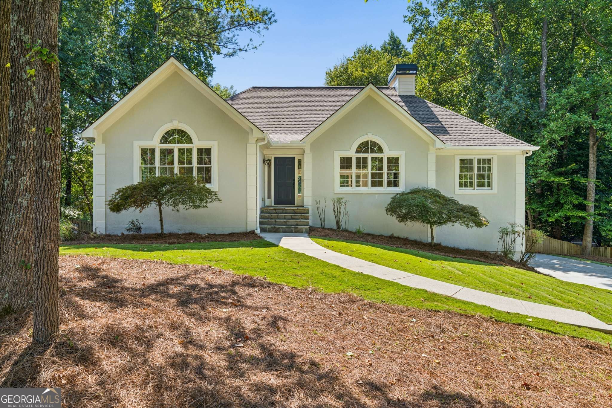 8040 Wynfield Dr — photo