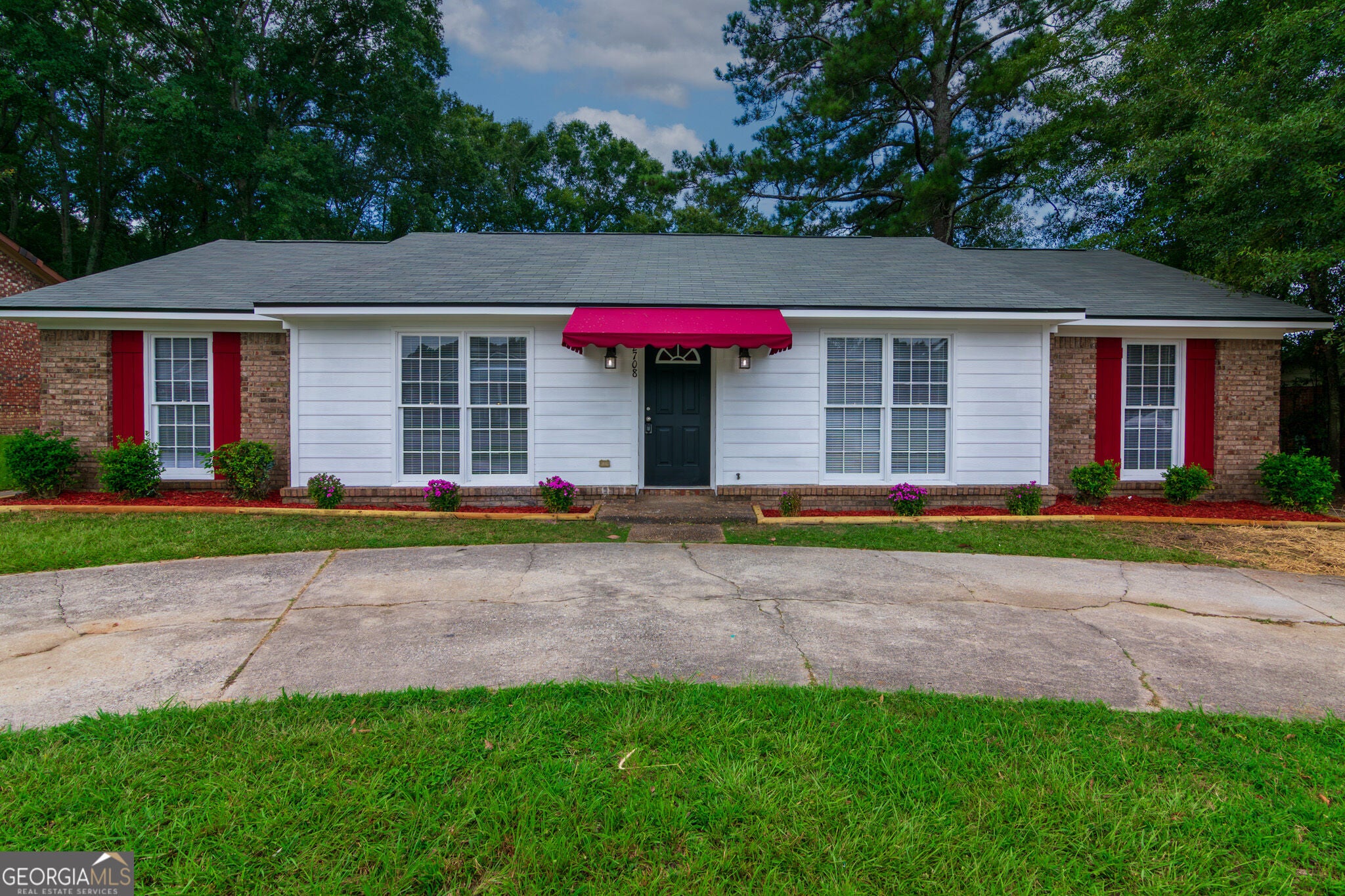 2708 Skylake Dr — photo