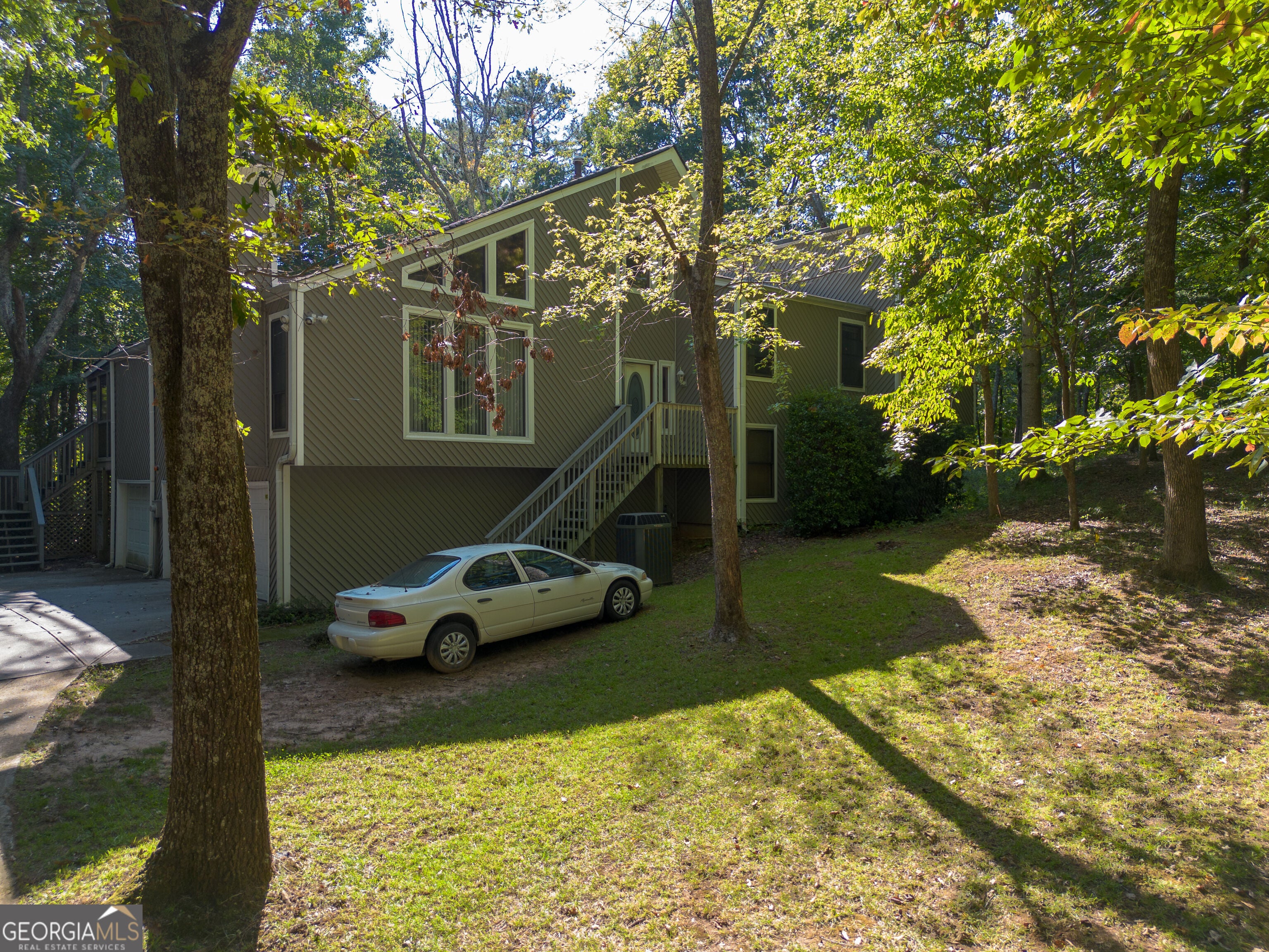 1100 Pine Grove Pointe Dr — photo