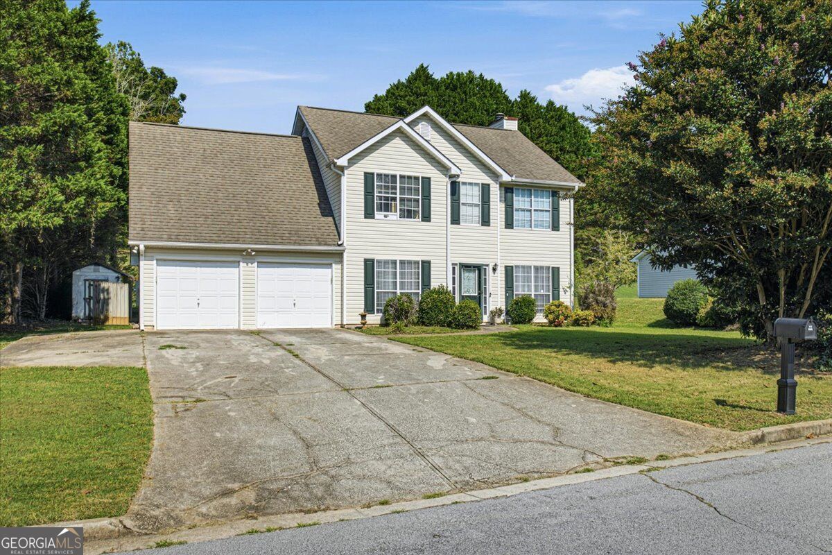 3805 Cumbrian Lane — photo