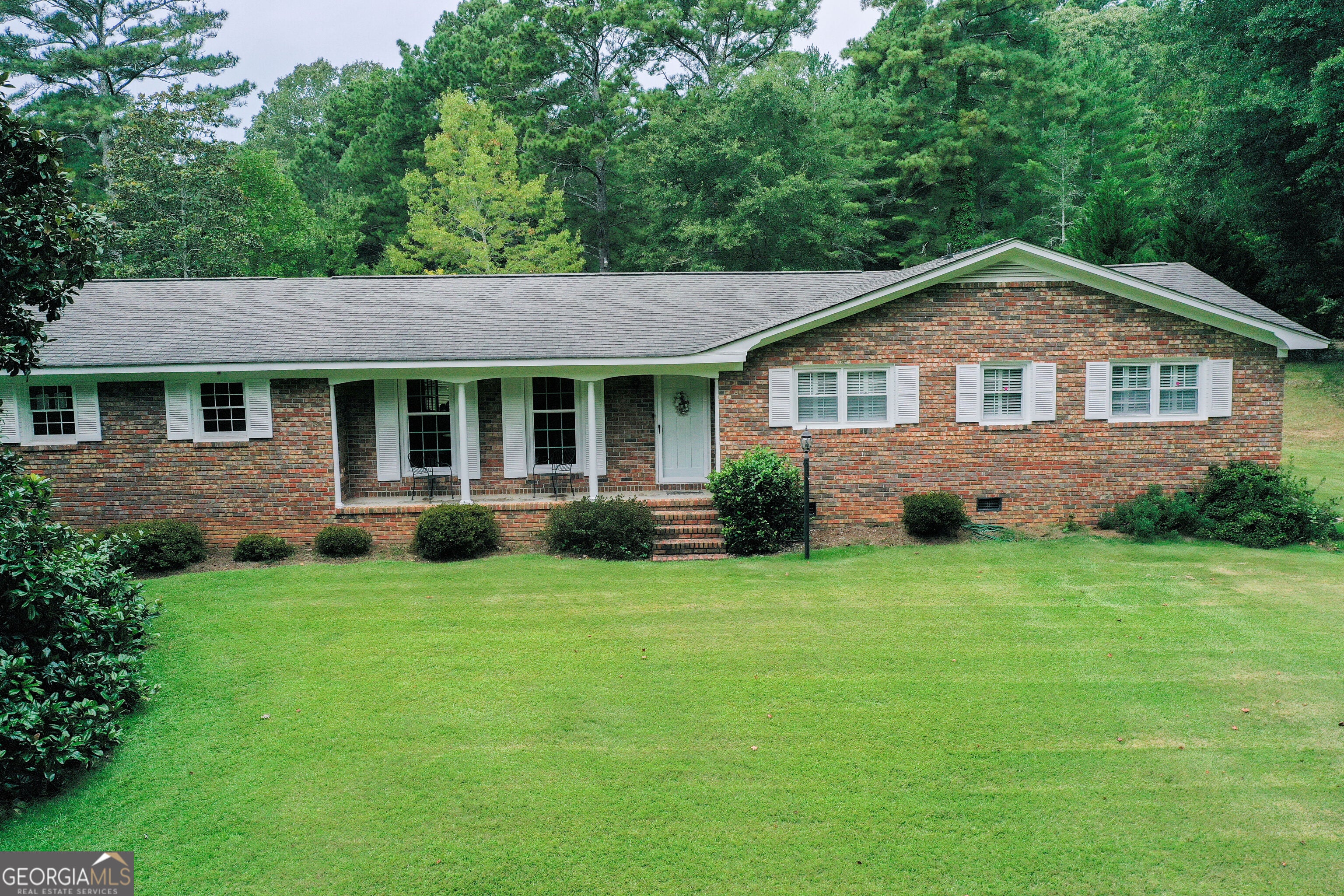 2815 Old Dalton Rd NE — photo