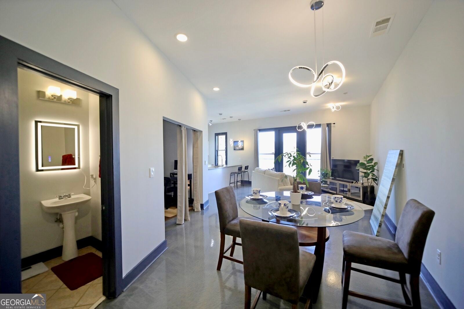 1195 Milton Ter SE 1109 — photo
