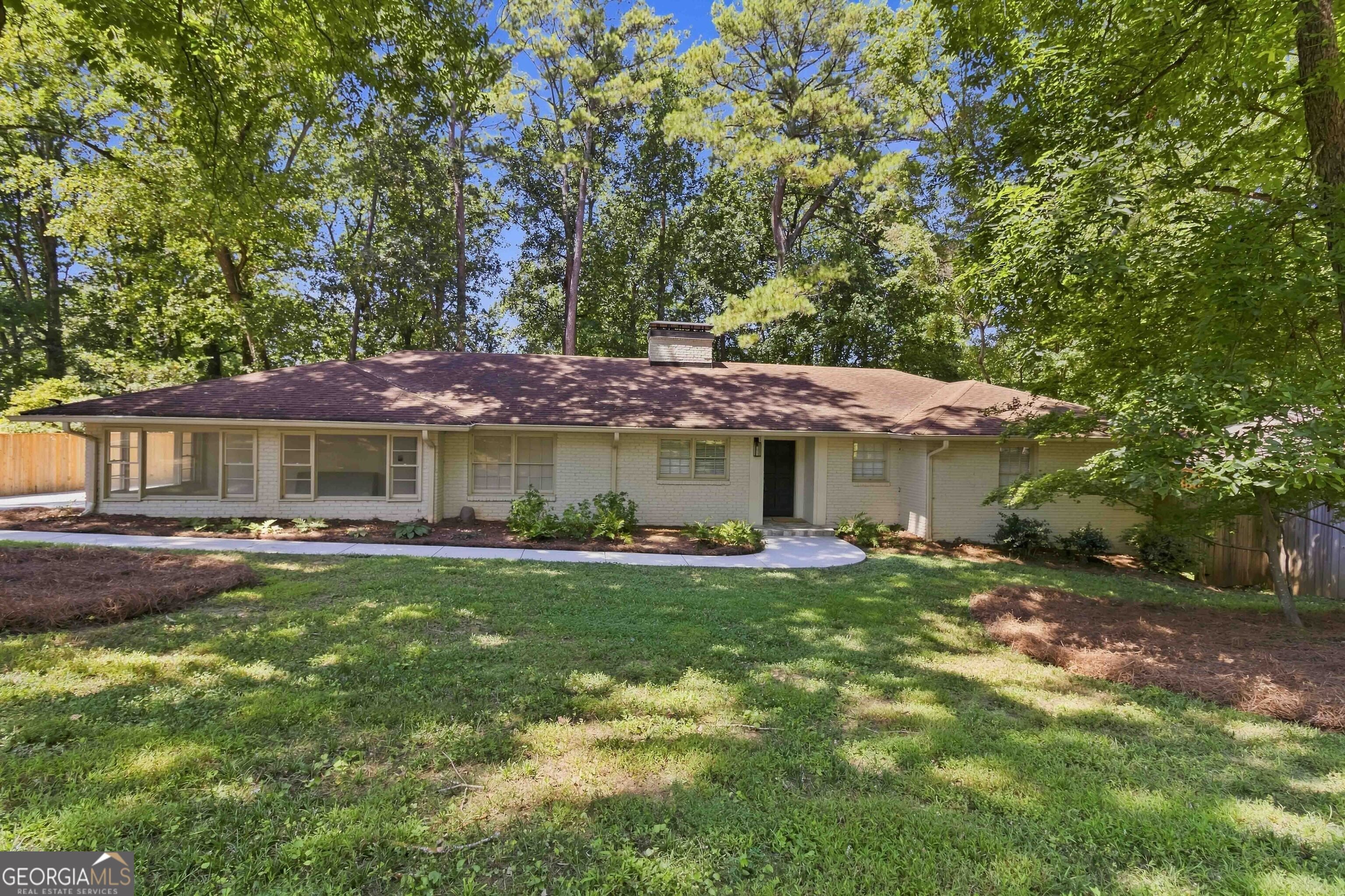 6748 Brandon Mill Rd — photo