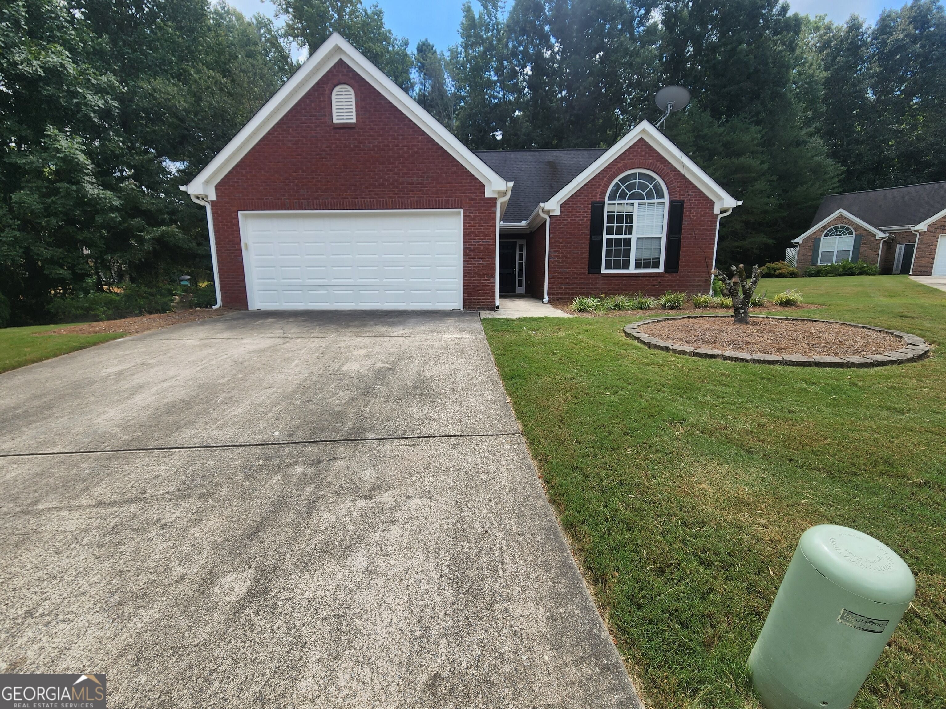 180 Brookestone Pt — photo