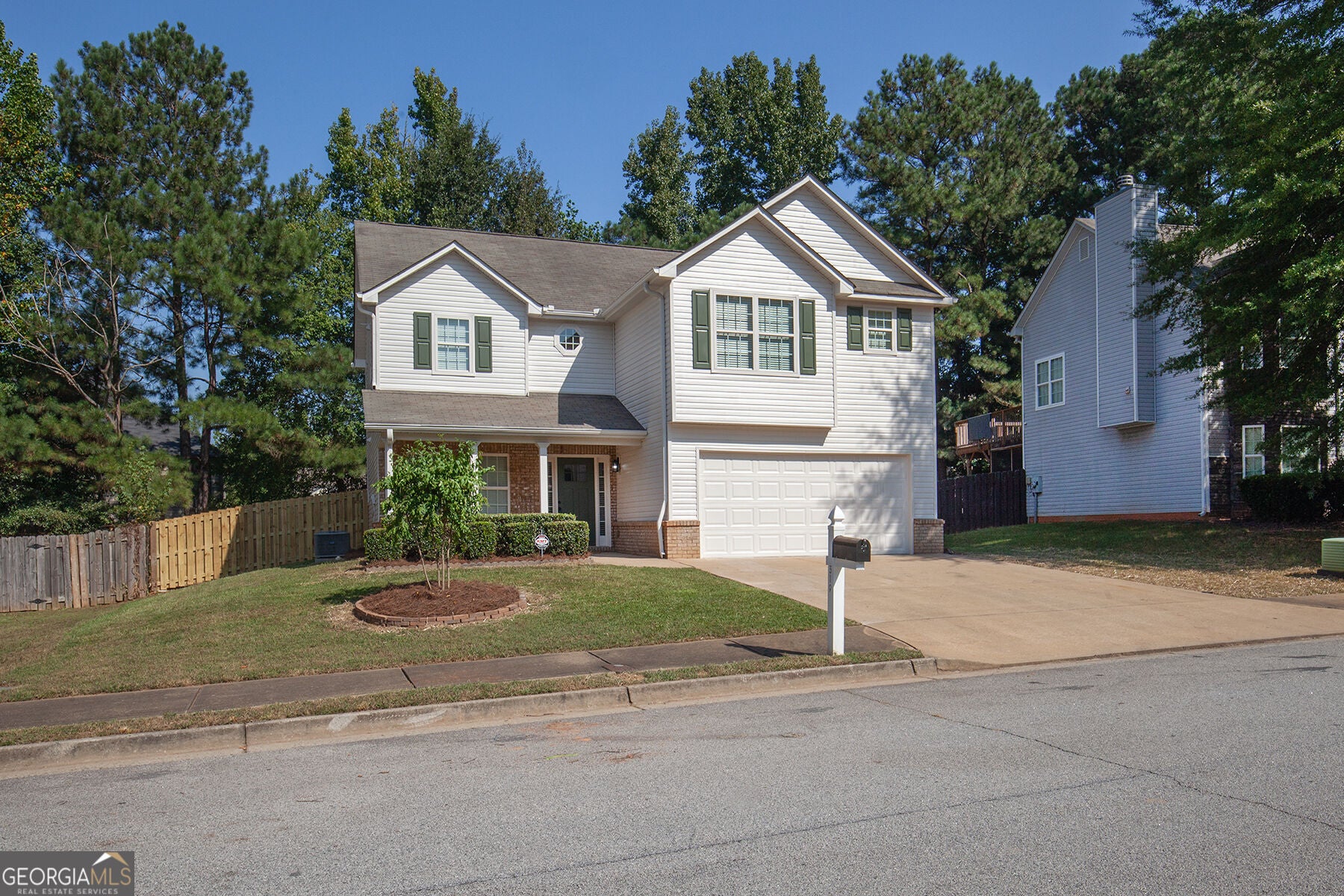 319 Sapphire Bnd — photo