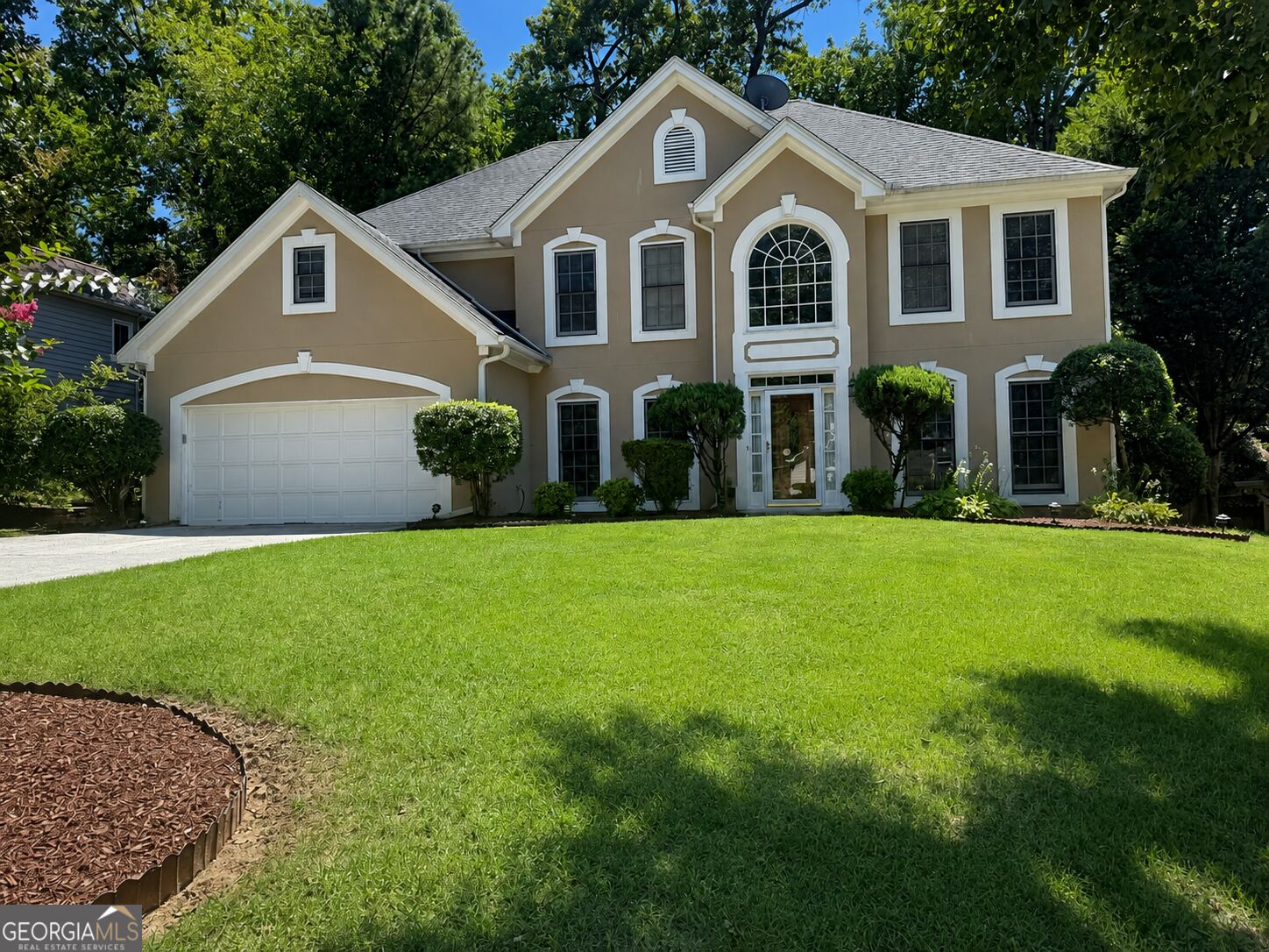 243 Harbor Pointe Dr — photo