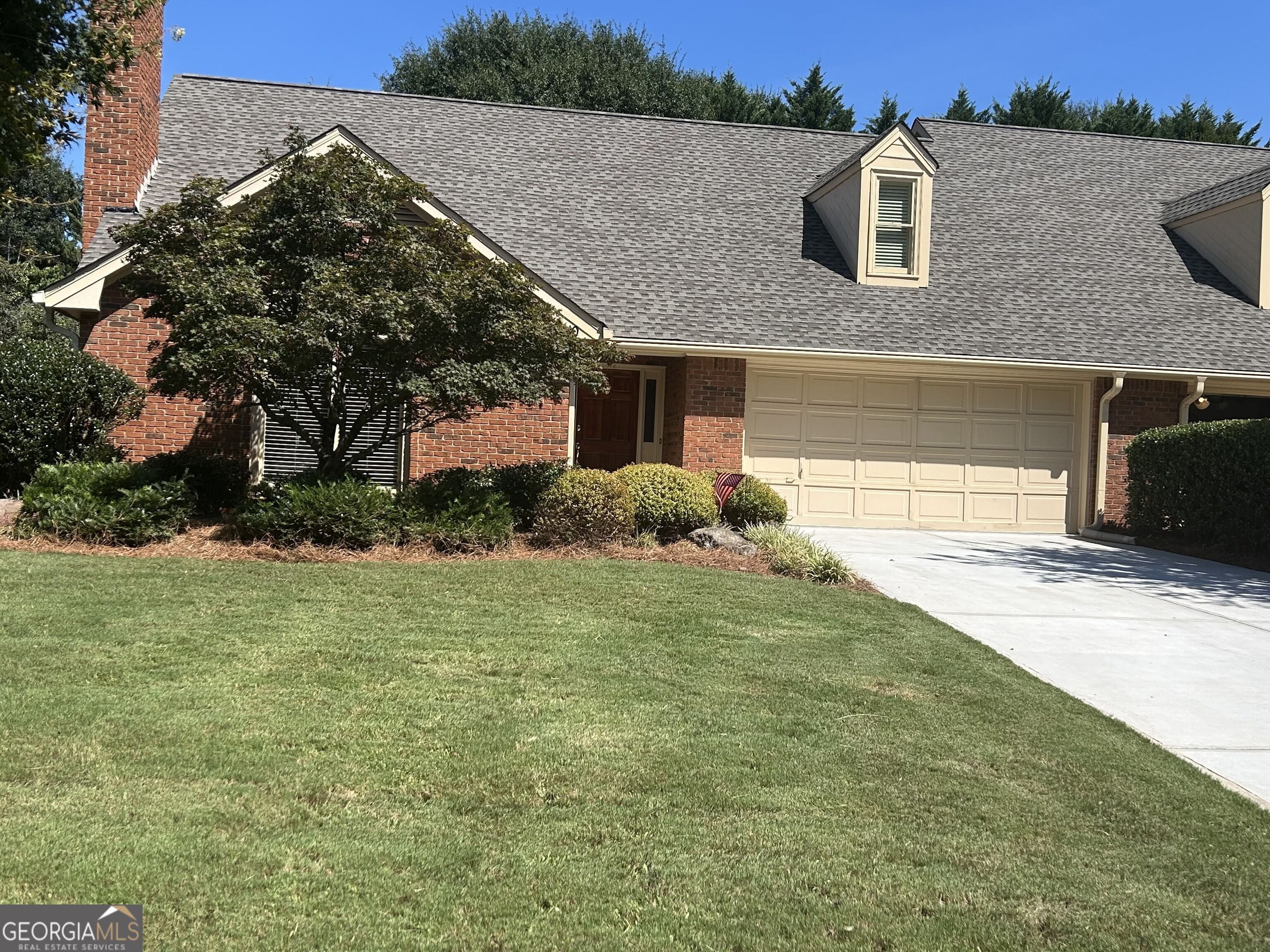 640 Brickleberry Ct — photo