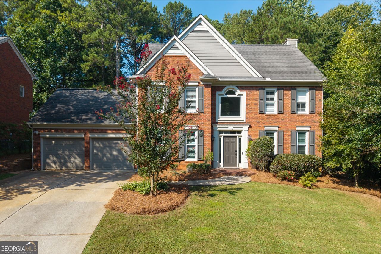 2525 Woodbrook Ct — photo