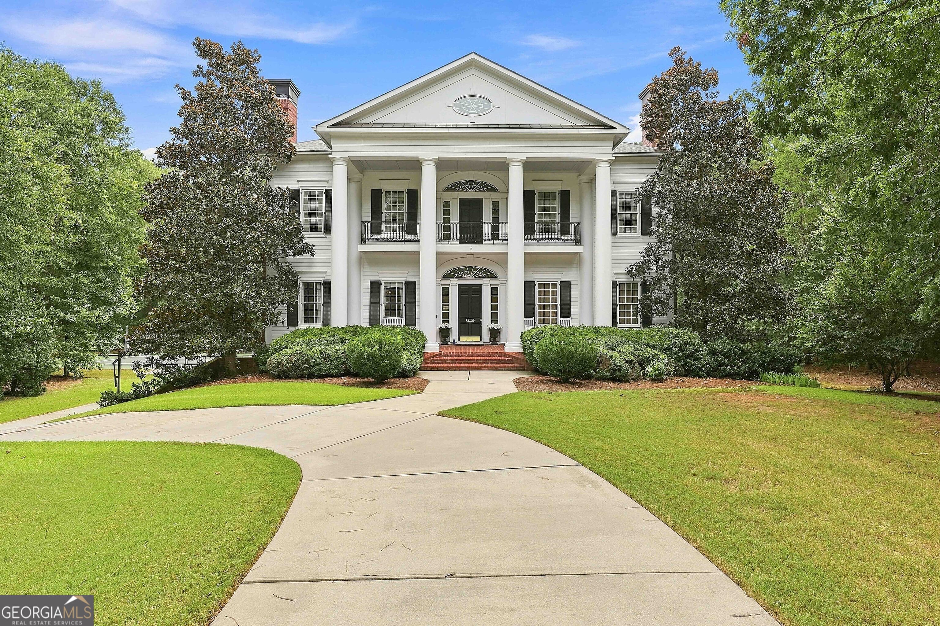 1305 Layor Ct — photo