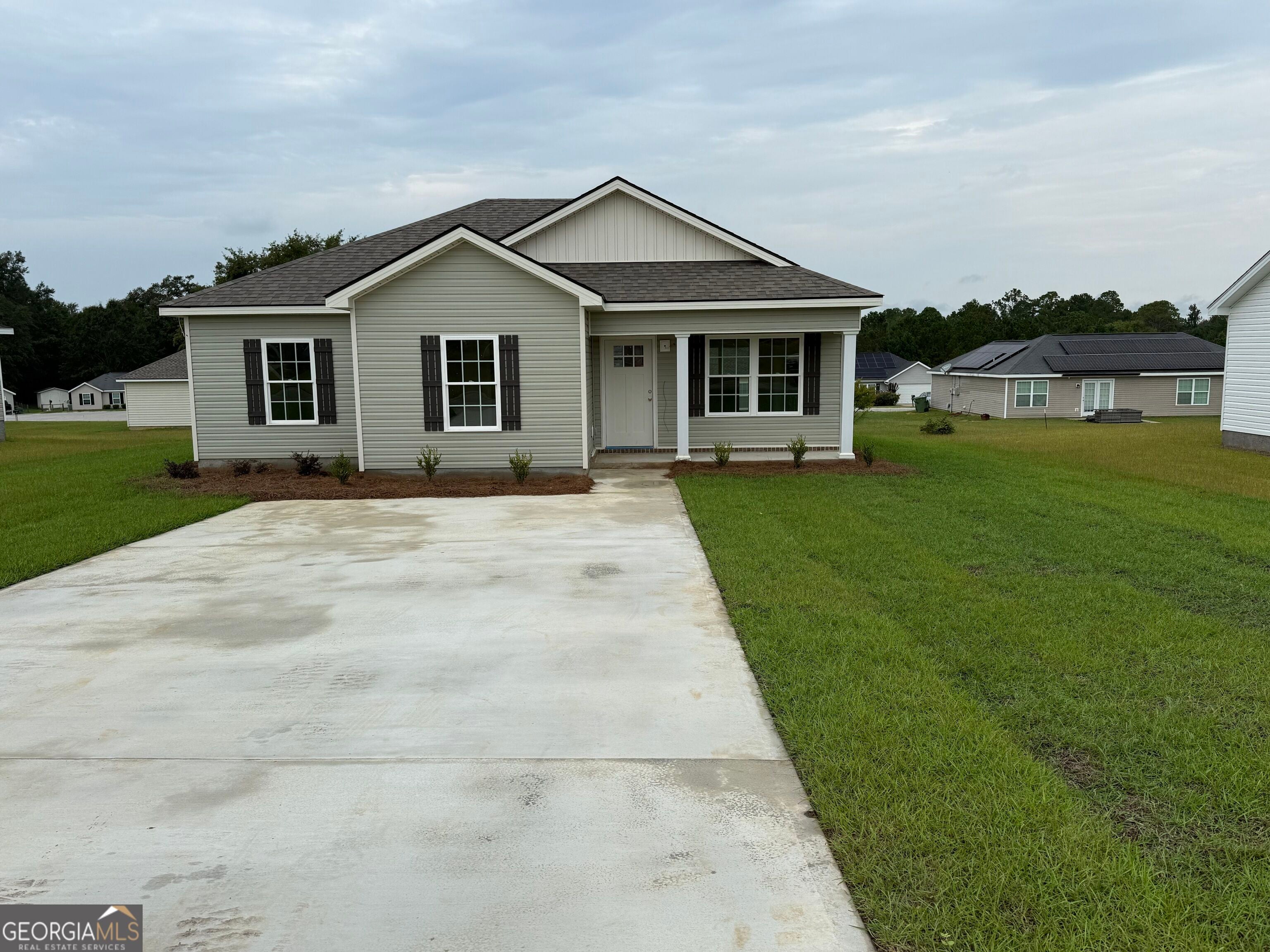 512 Nickies Way — photo
