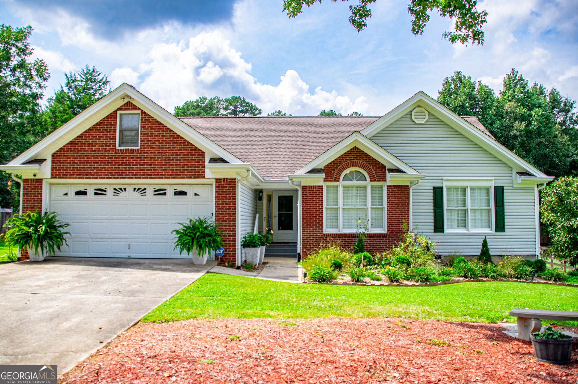 10 Mountain Oaks Dr — photo