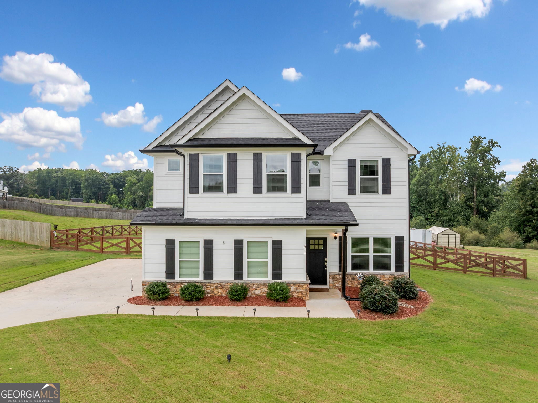 814 Wilbanks Rd — photo