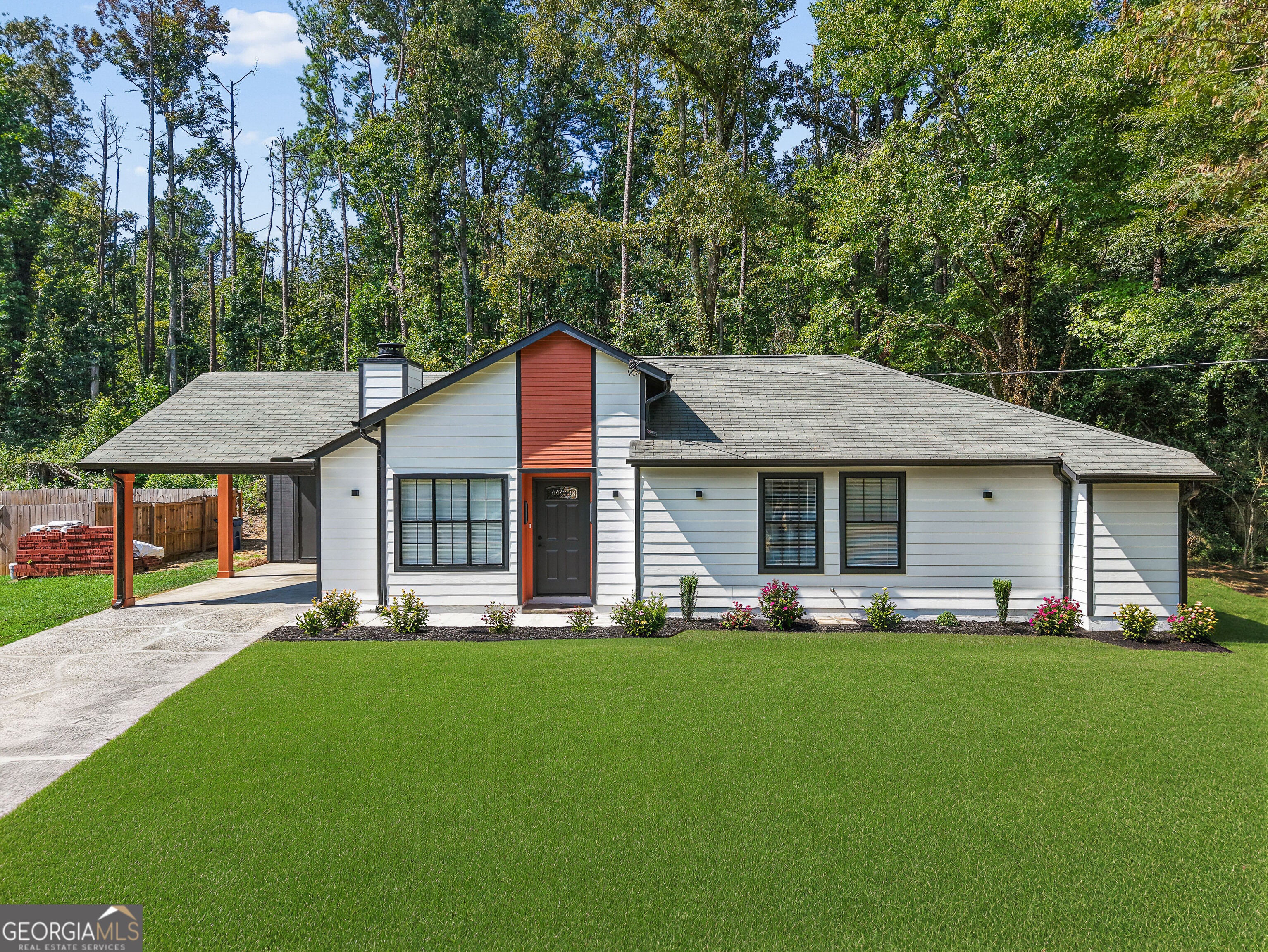 6361 Valley Dale Dr — photo