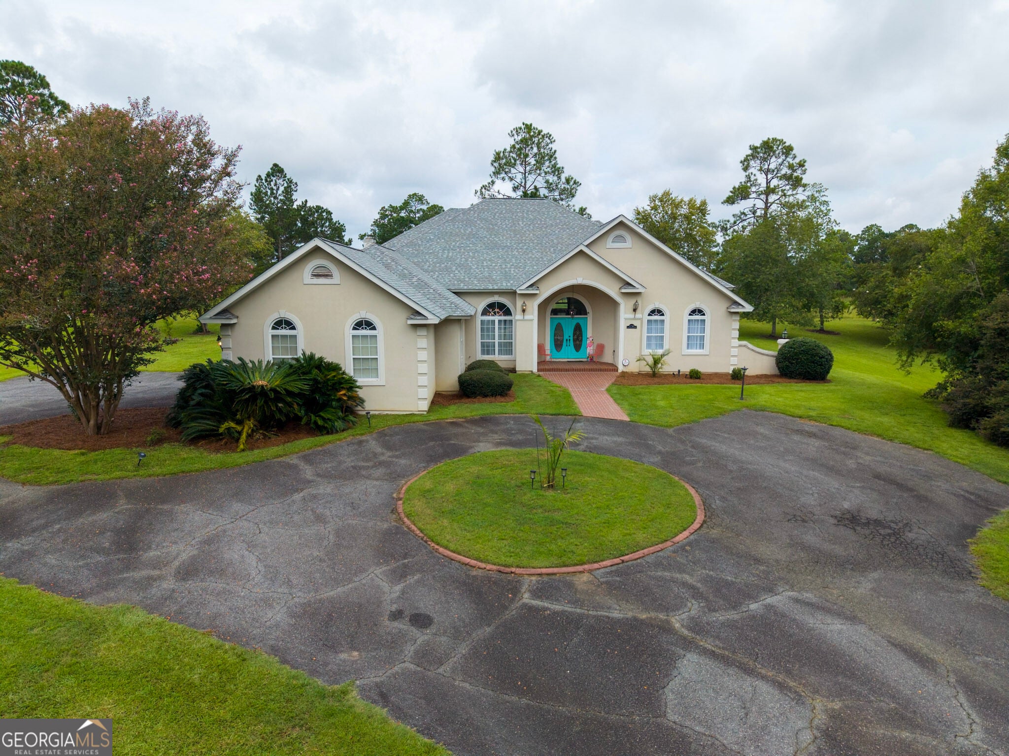 1741 Green Acres Dr — photo