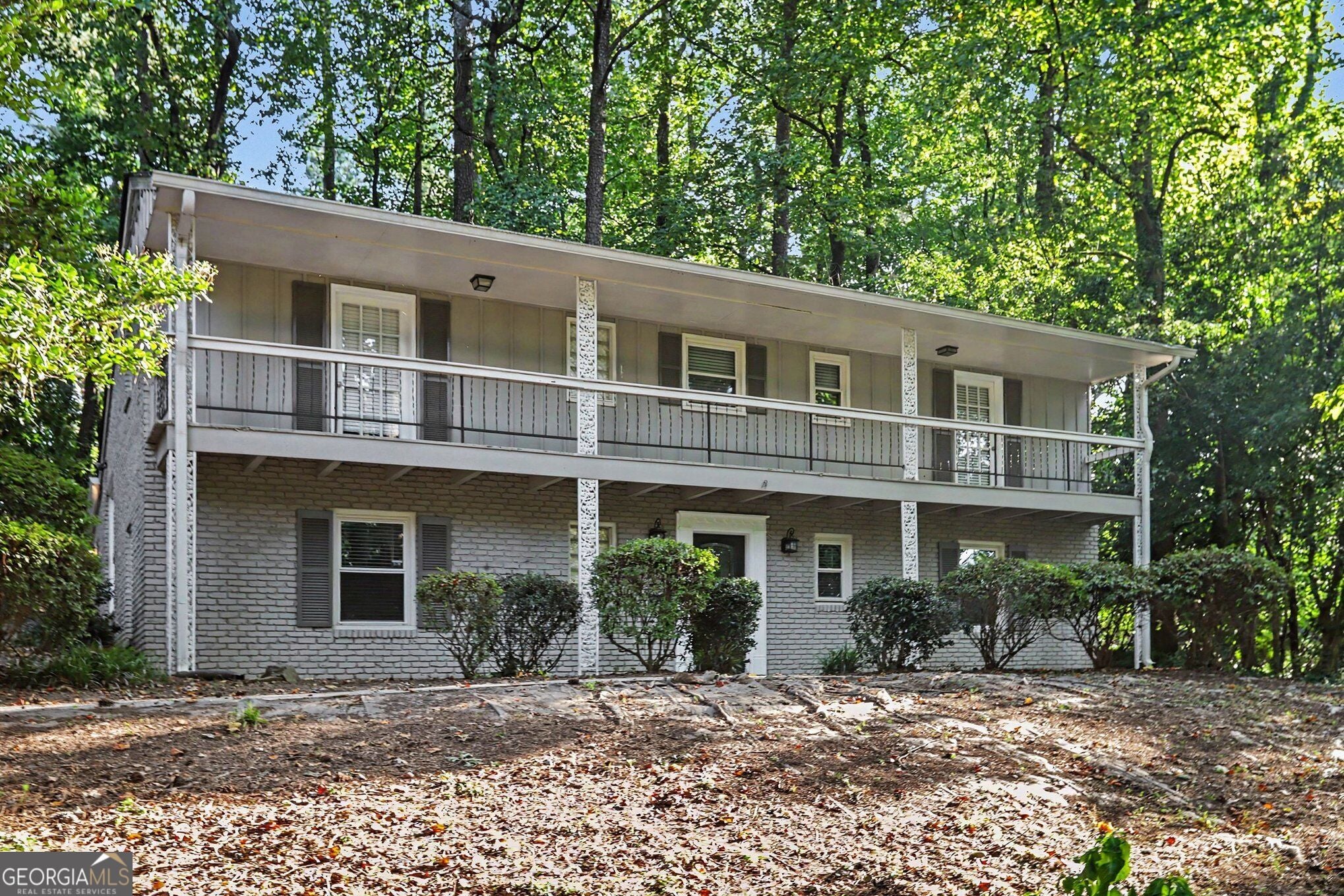 1545 Old Spring House Ln — photo