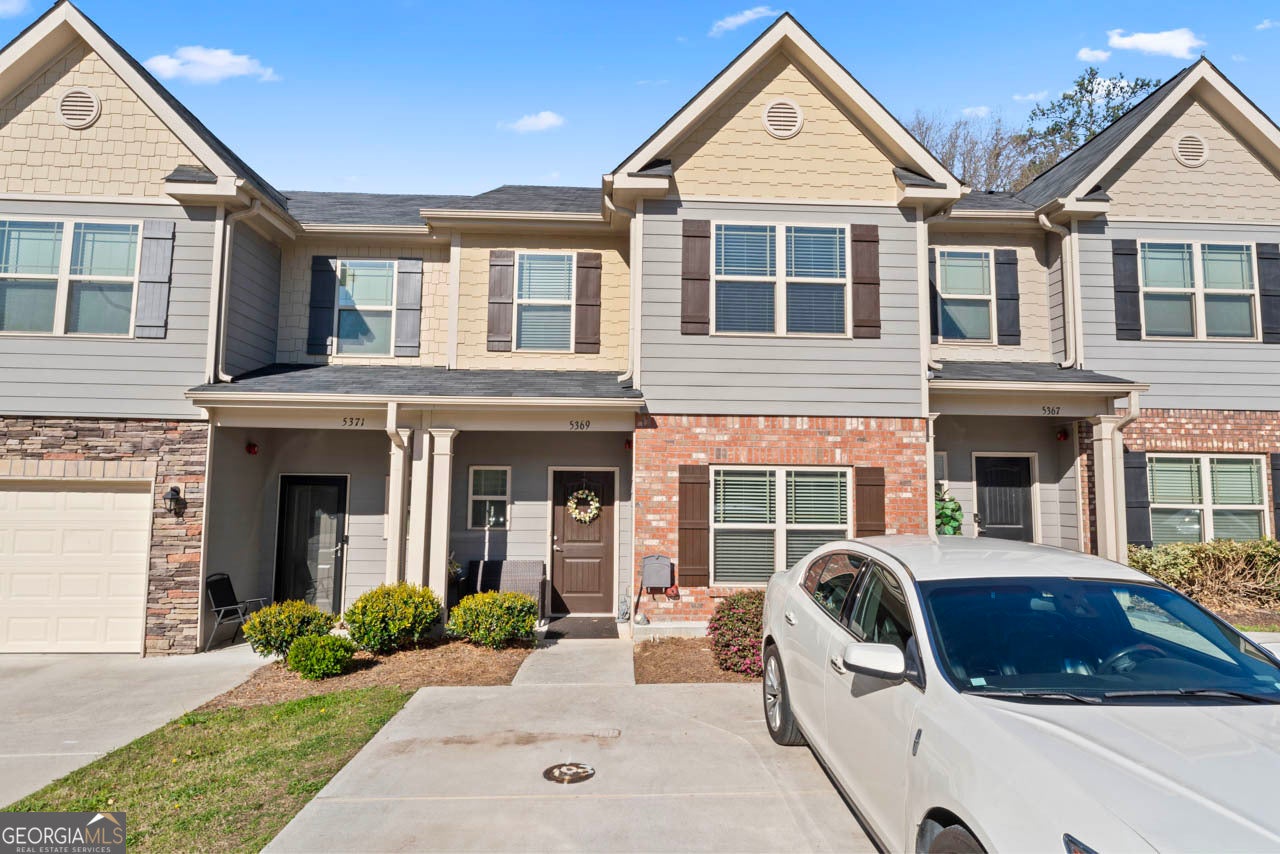 5369 Creekview Way — photo
