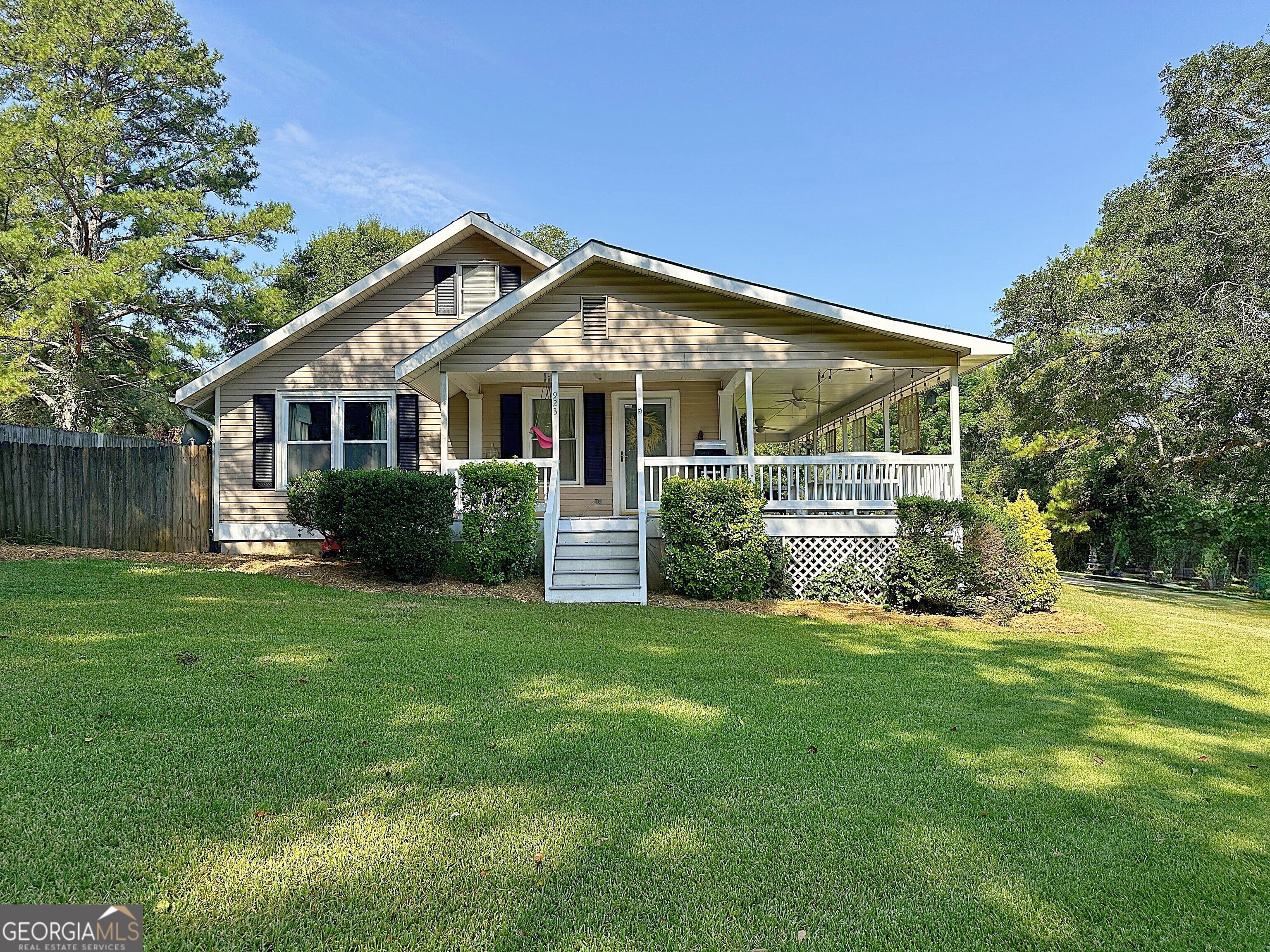 923 Youngs Mill Rd — photo