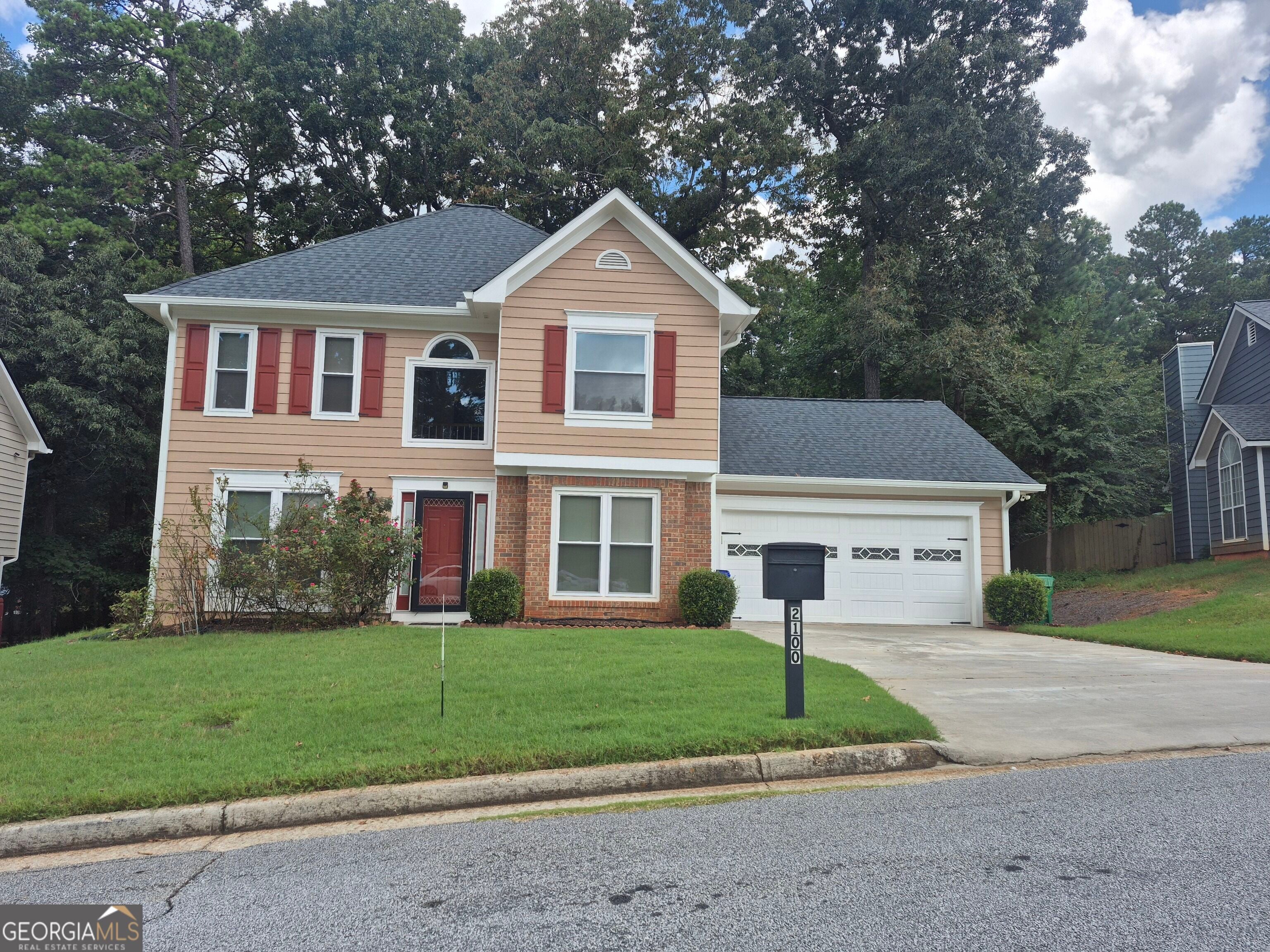 2100 Wedgewood Dr — photo