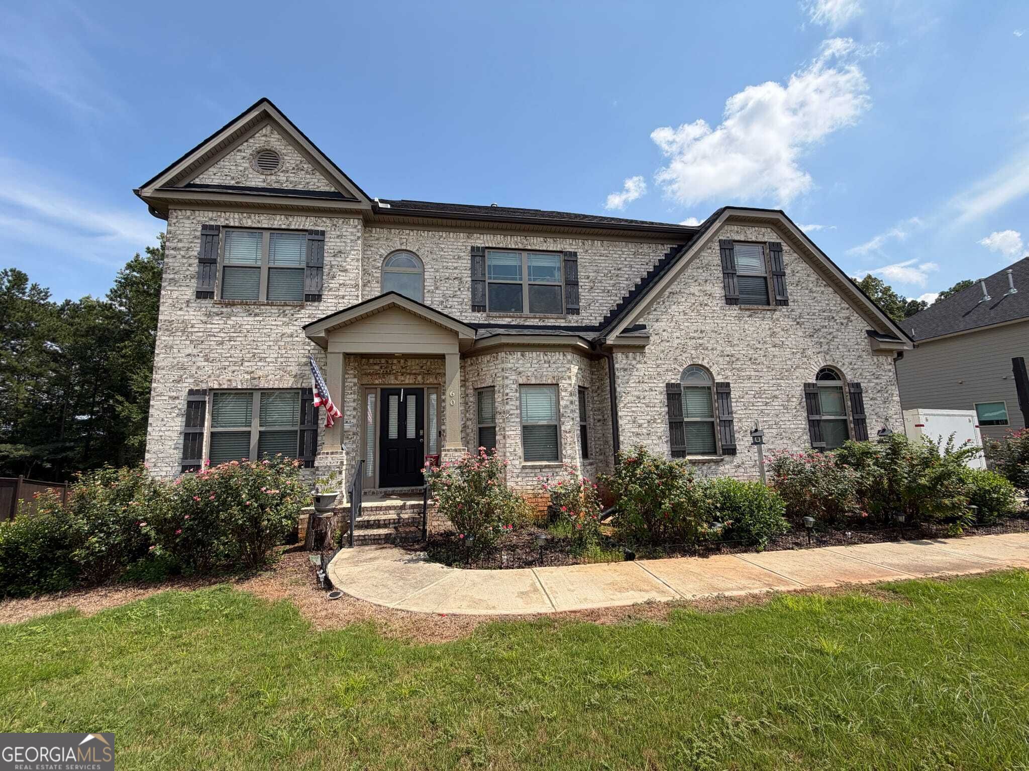 60 Charleston Dr — photo