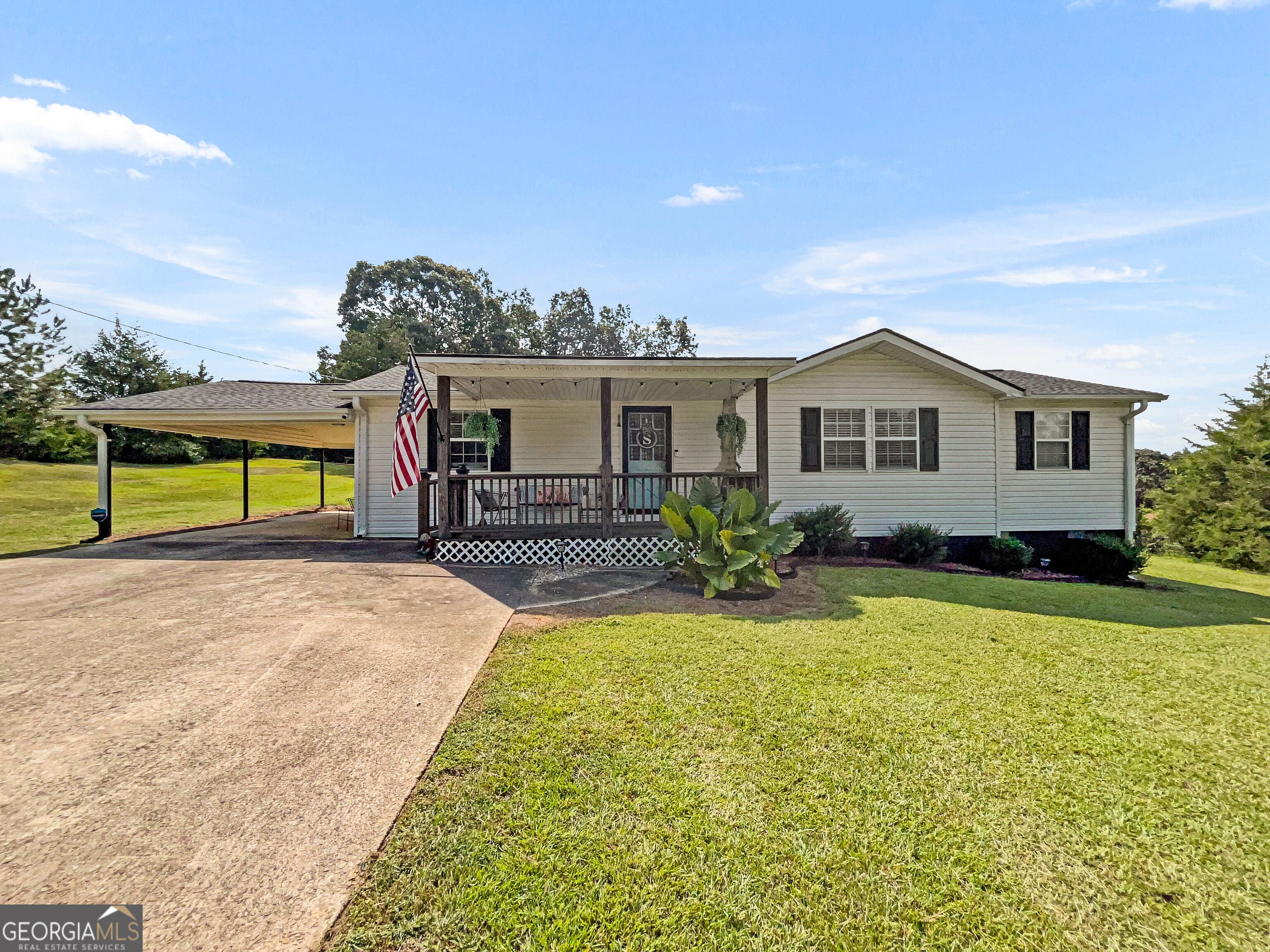 680 Hunters Creek Rd — photo