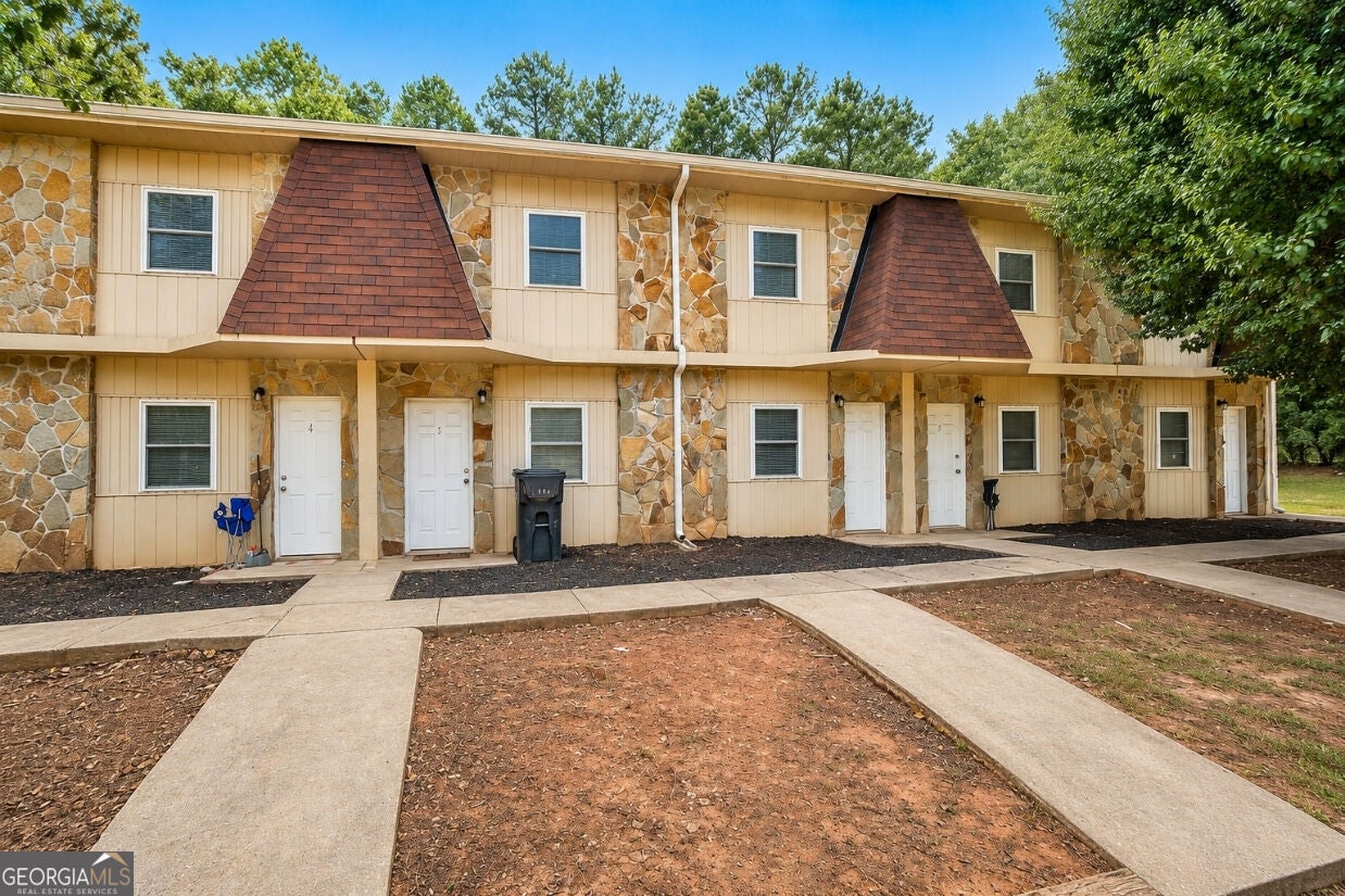 88 Angie Dr 6 — photo