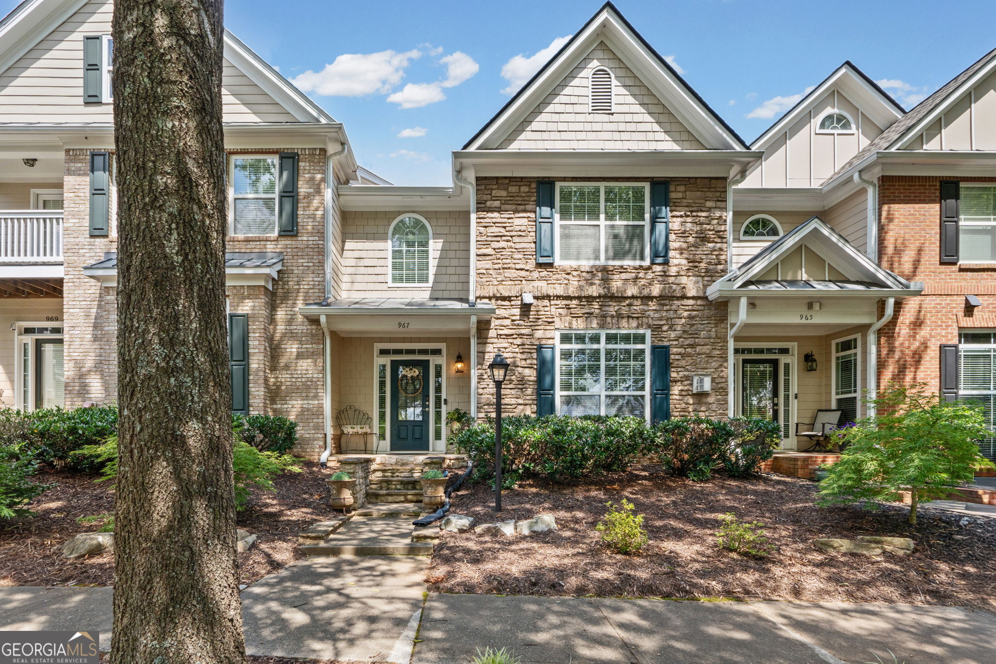 967 Cambron Commons Trce — photo