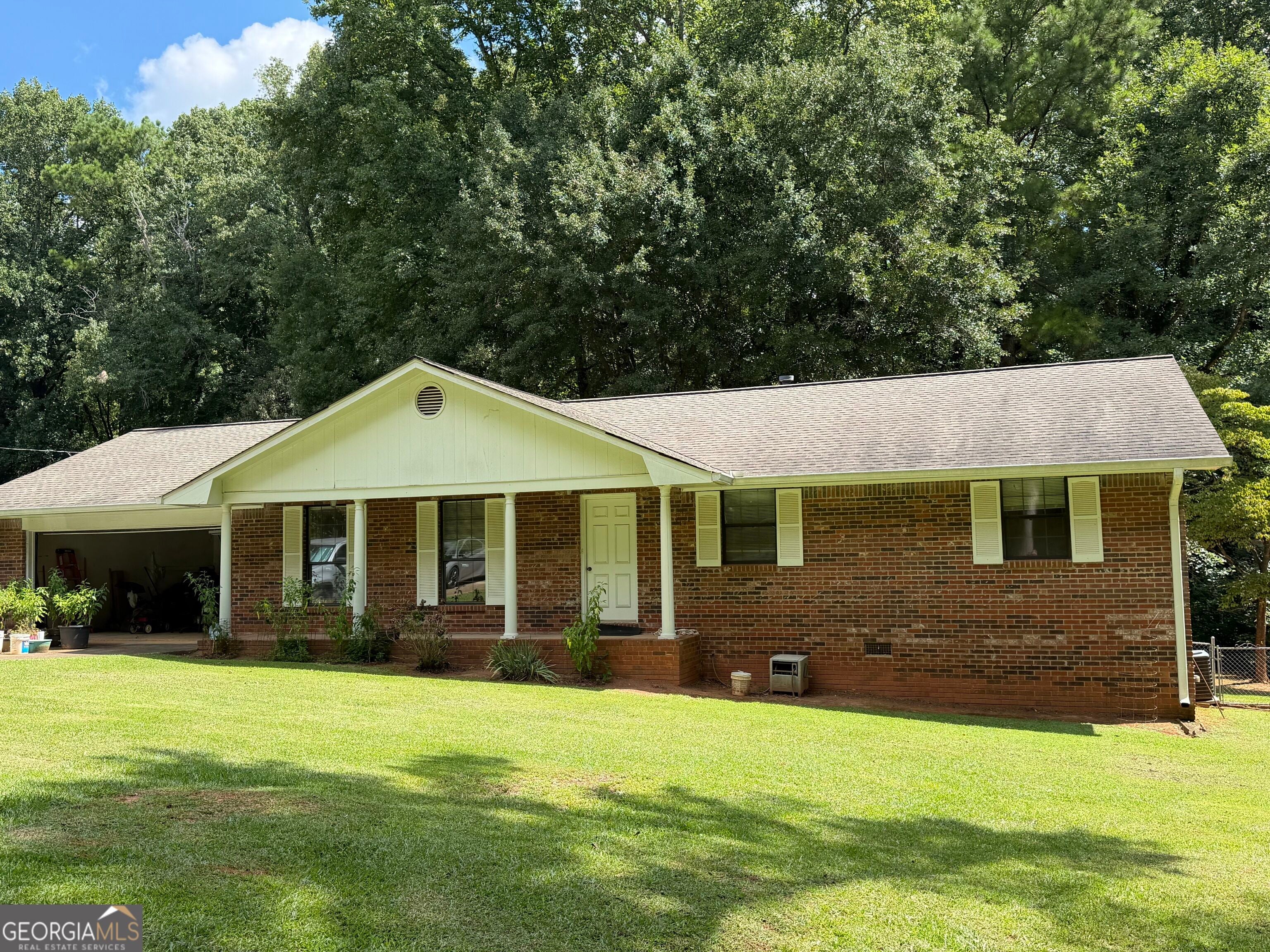 131 Meadow Ridge Dr — photo