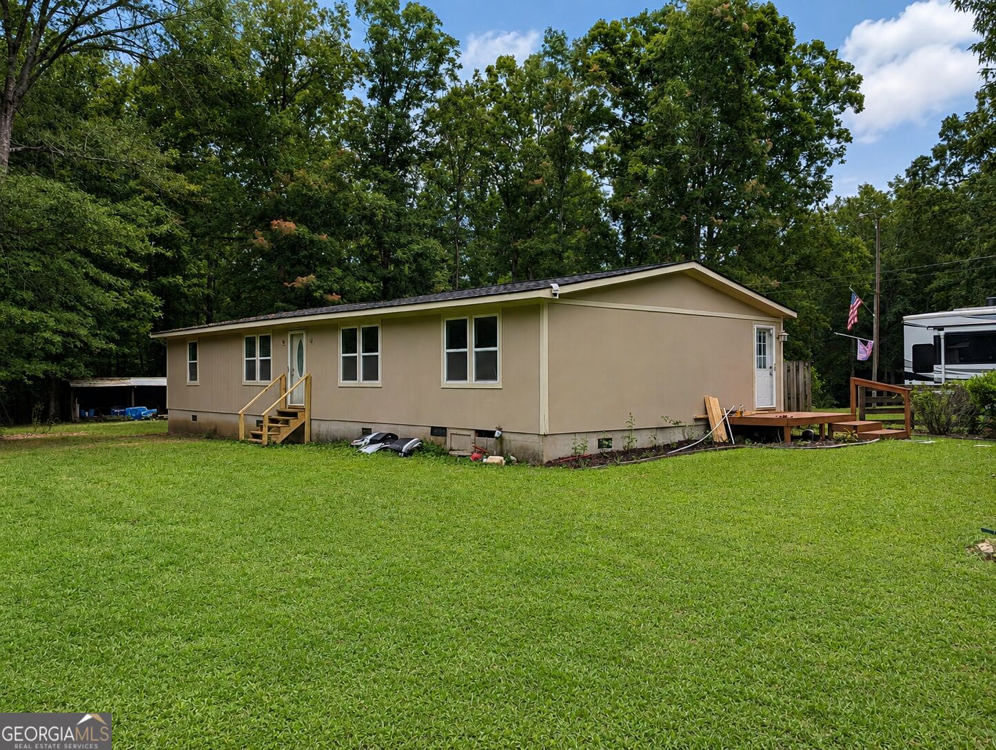 139 Shady Brook Ln — photo