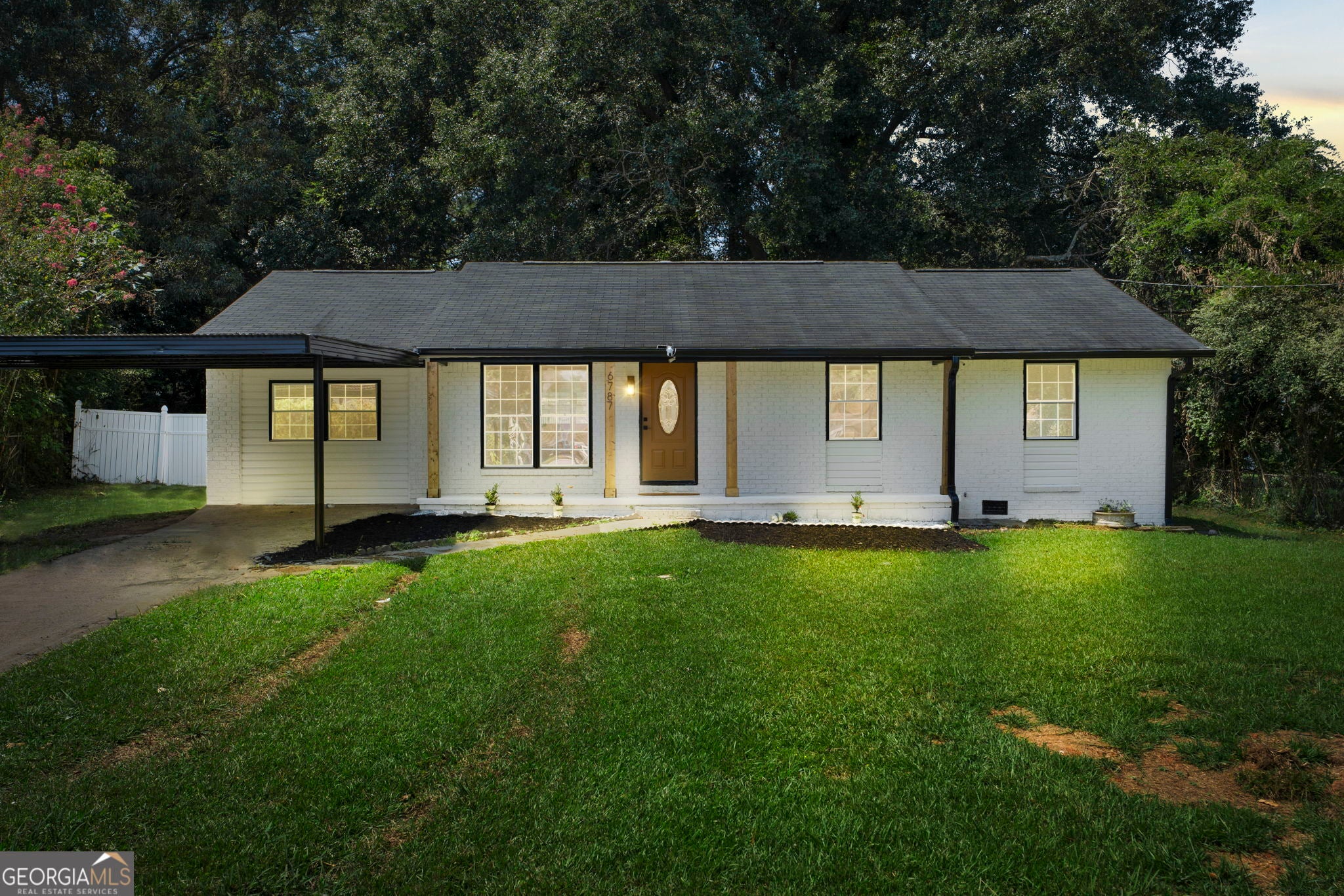 6787 Dnae Ct — photo