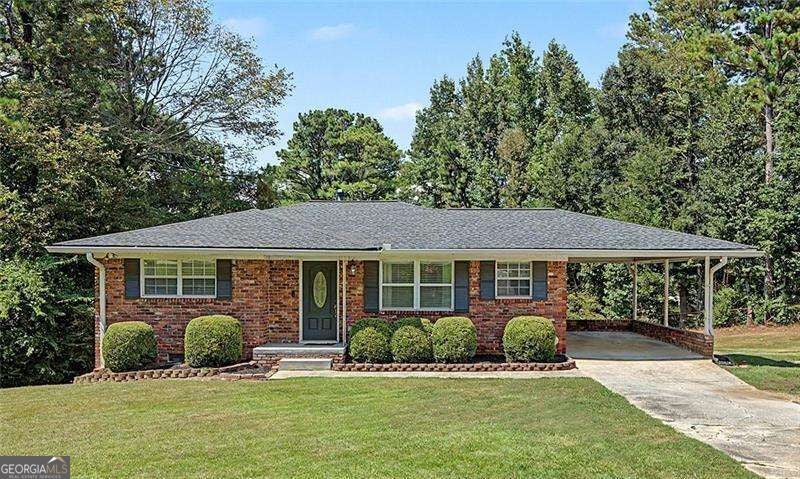 141 Cooper Lake Rd SE — photo