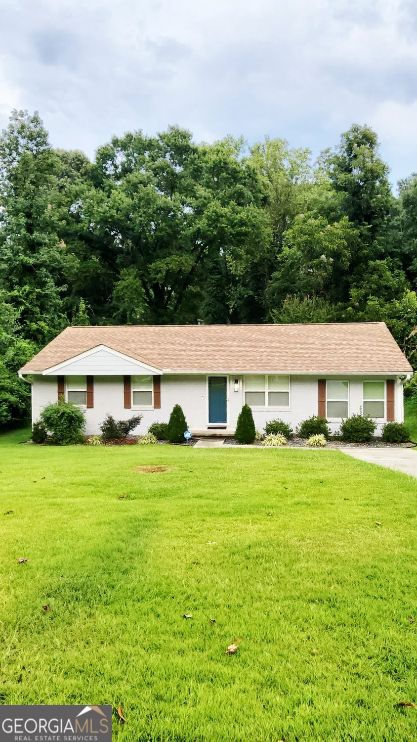 4058 Sweetbriar Ln — photo