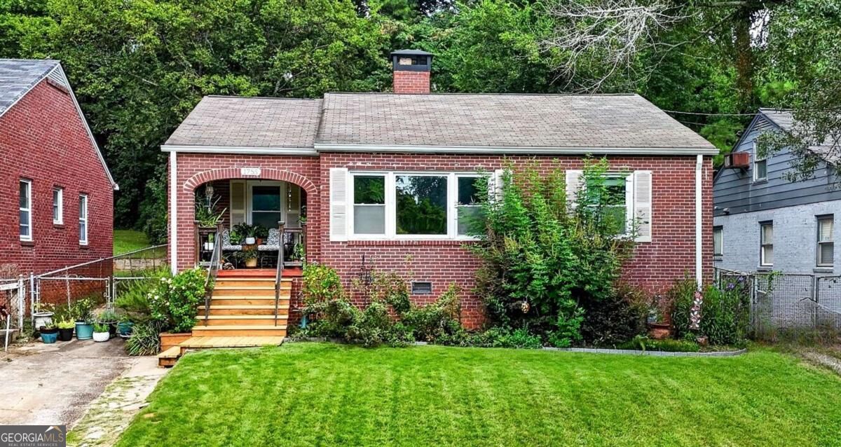 1755 Cascade Ter SW — photo
