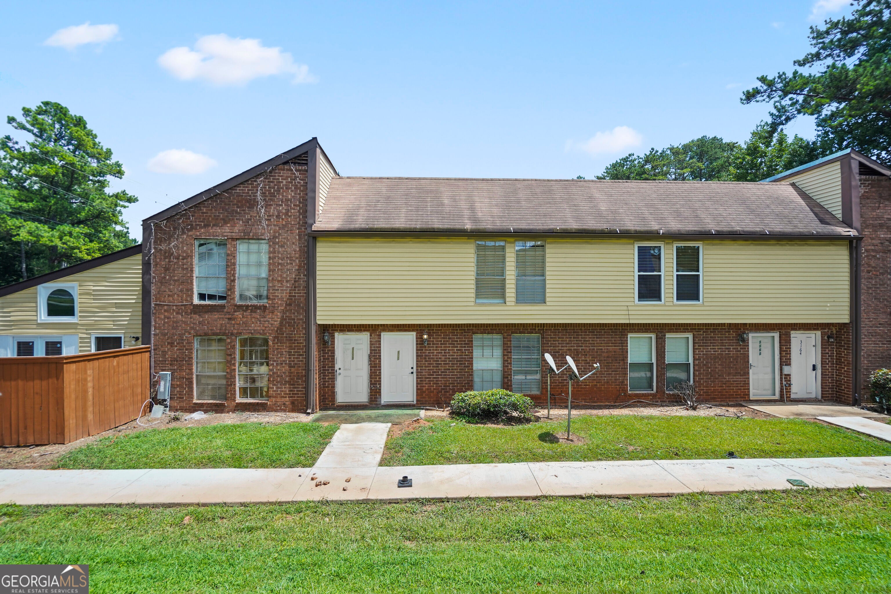 3160 Citrus Ct — photo