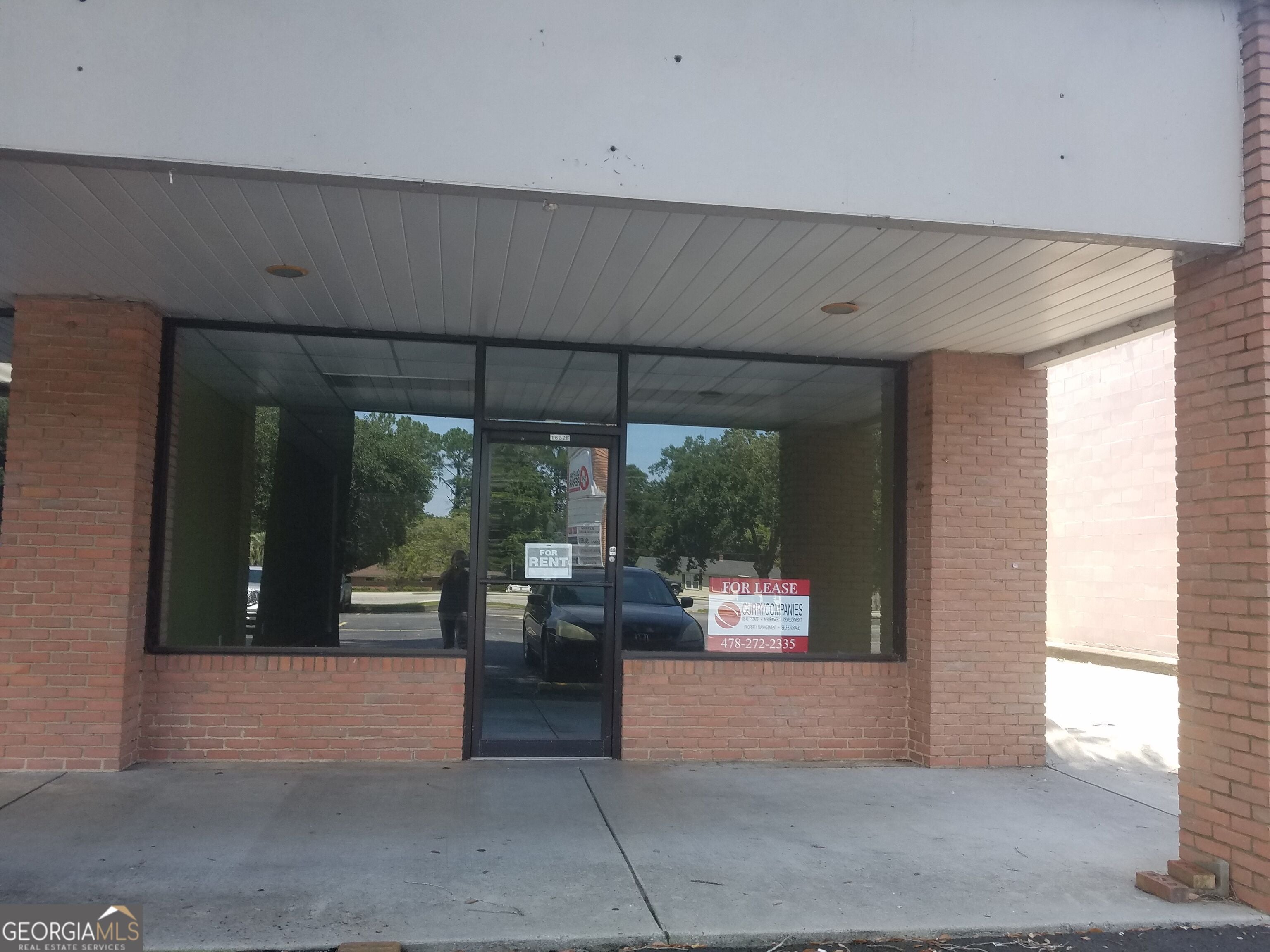 1632 Veterans Blvd Unit F — photo
