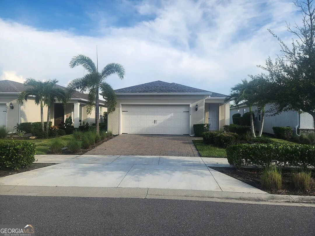 42114 Edgewater Dr — photo
