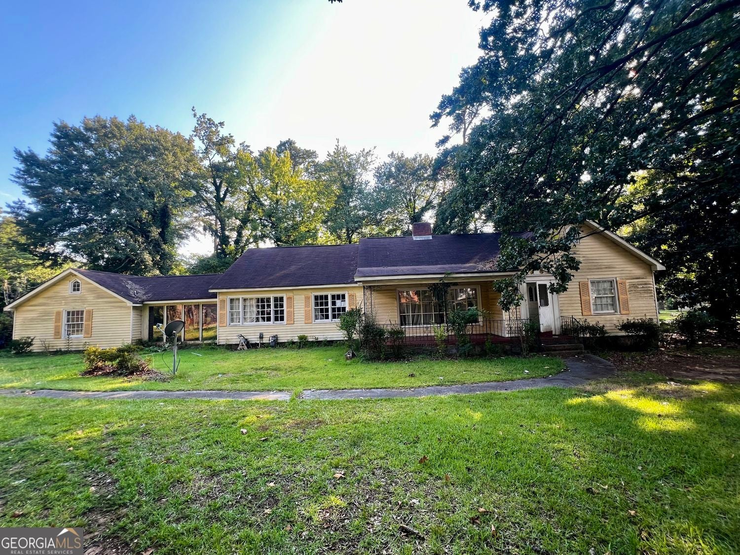 2040 Sandtown Rd SW — photo