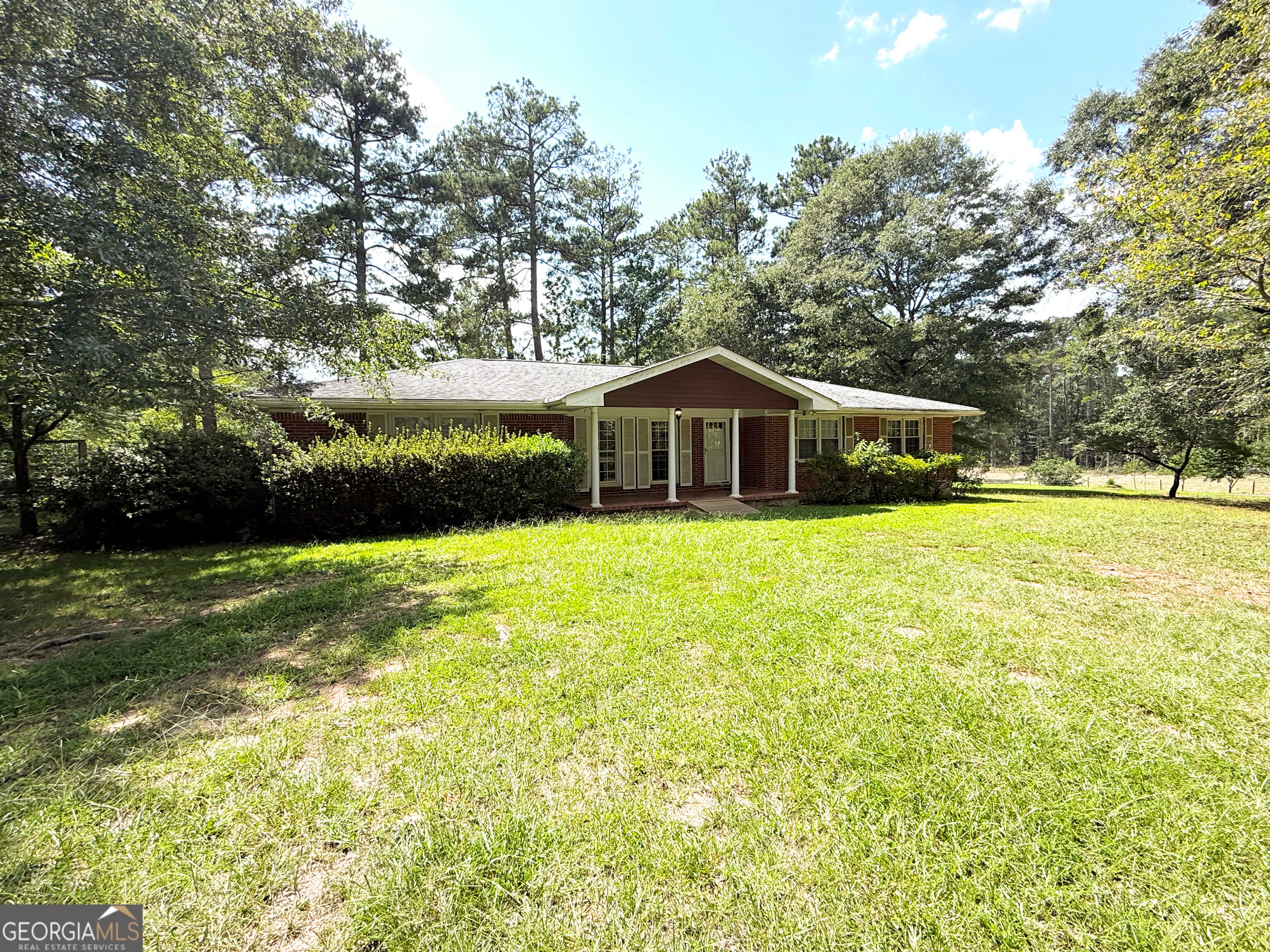 1571 Ebenezer Rd SW — photo
