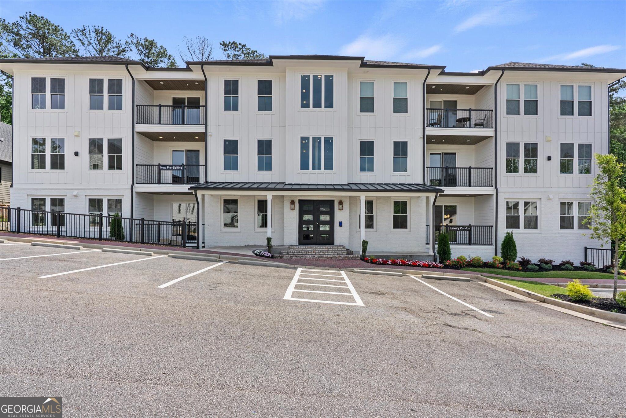 1050 Blair Ln 304 — photo