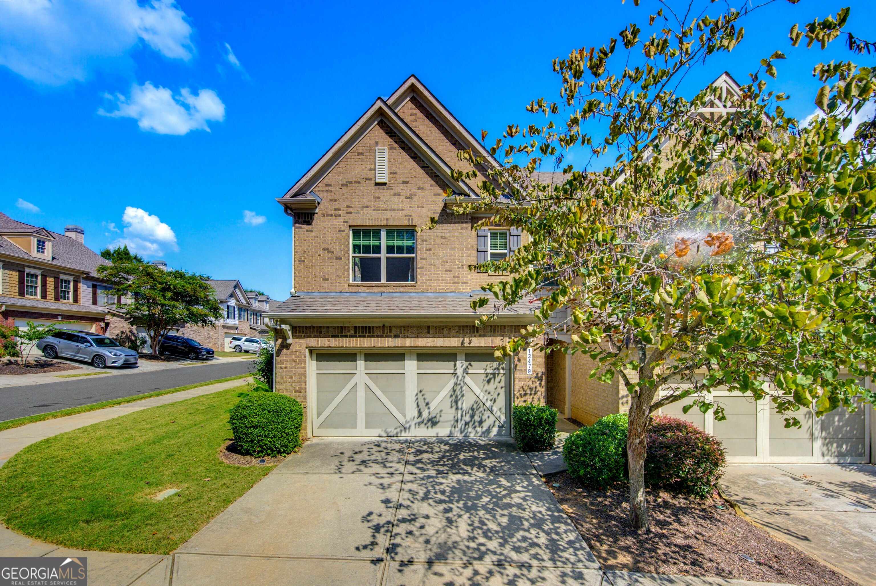 13479 Gardiner Ln — photo