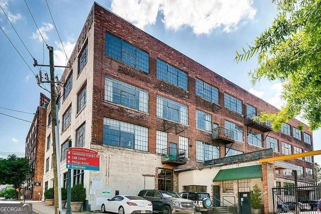 434 Marietta St 204 — photo