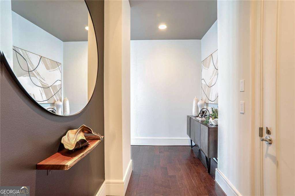 1065 Peachtree St NE 3505 — photo