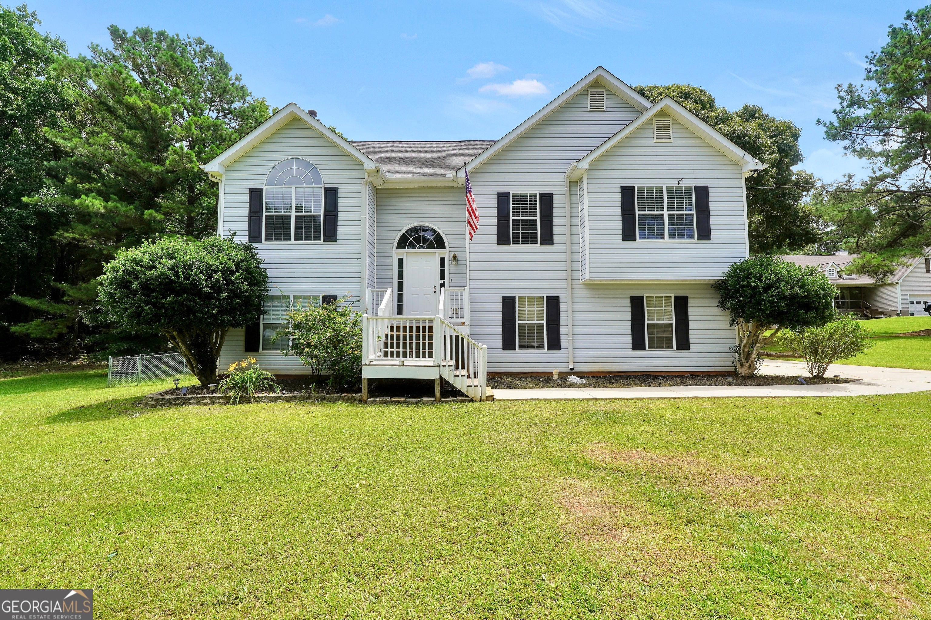105 Dawn Ct — photo