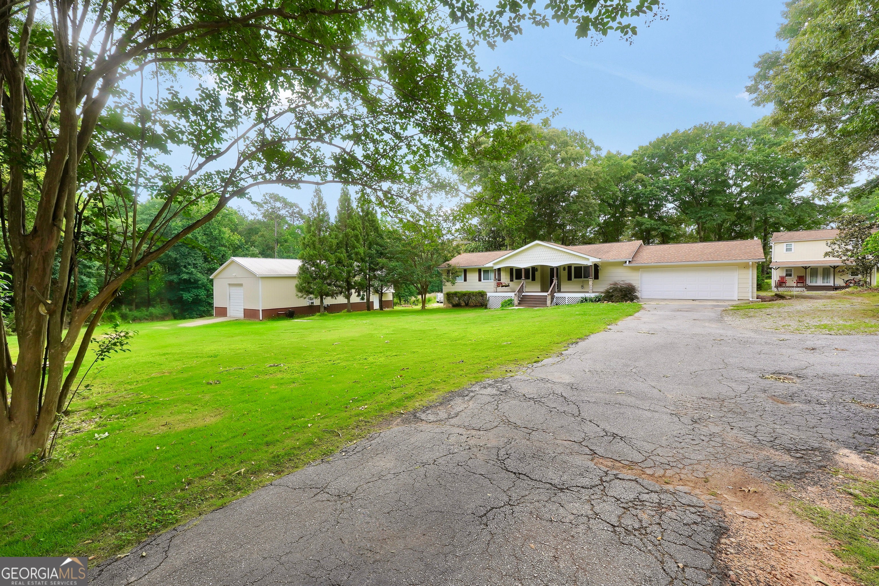 122 E Knight Rd — photo