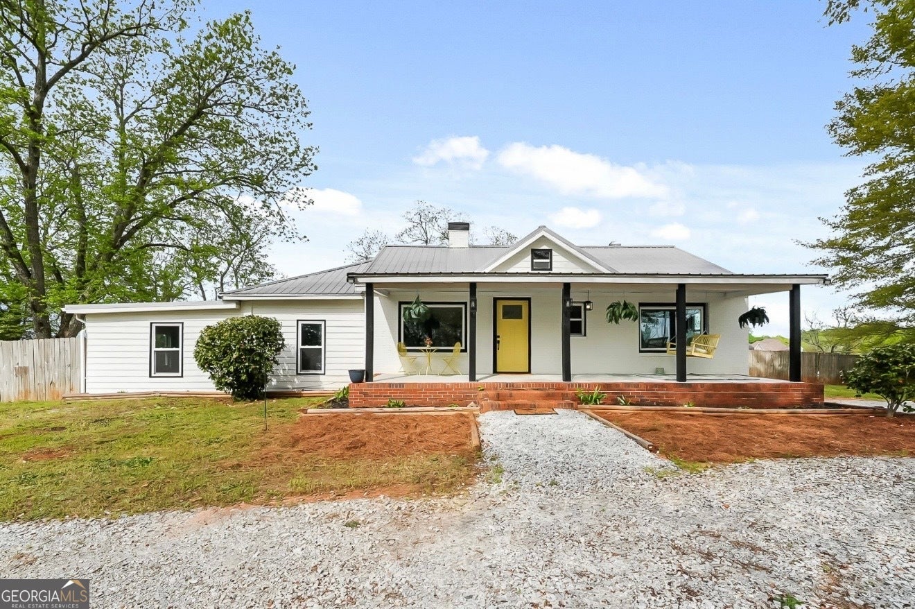 1015 Sid Hunter Rd — photo