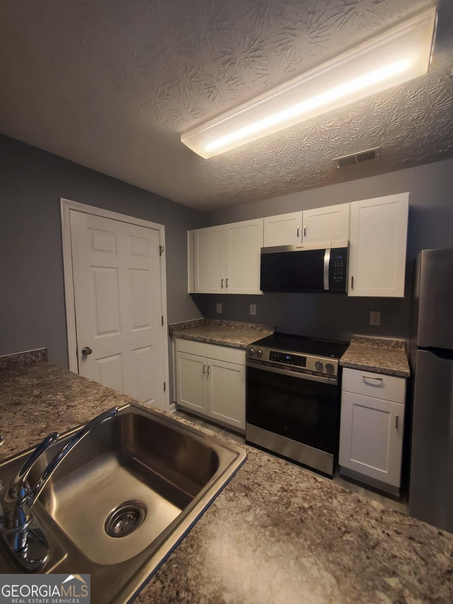 17301 Waldrop CV — photo