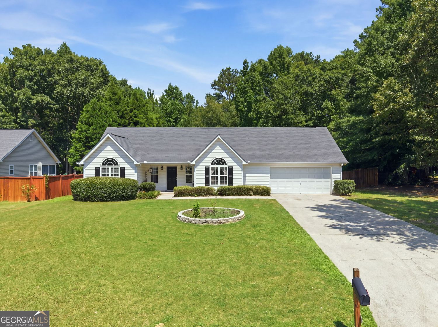540 Windermere Dr — photo