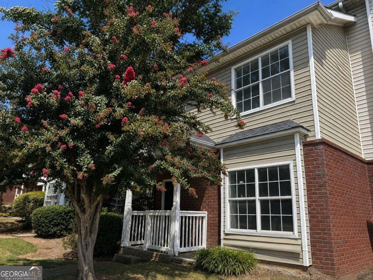 253 Ralph David Abernathy Blvd SW — photo
