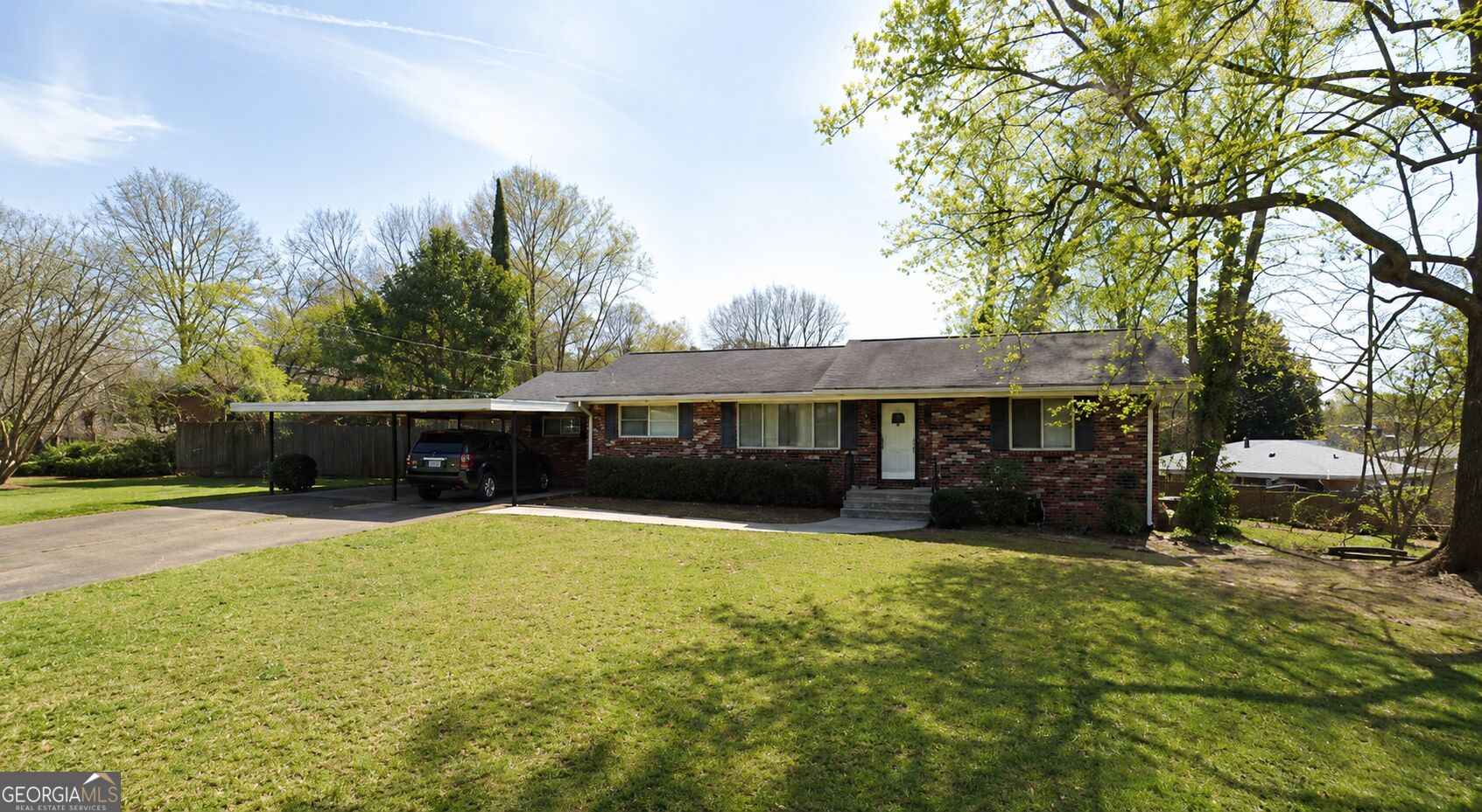3561 Westbrook Dr SE — photo