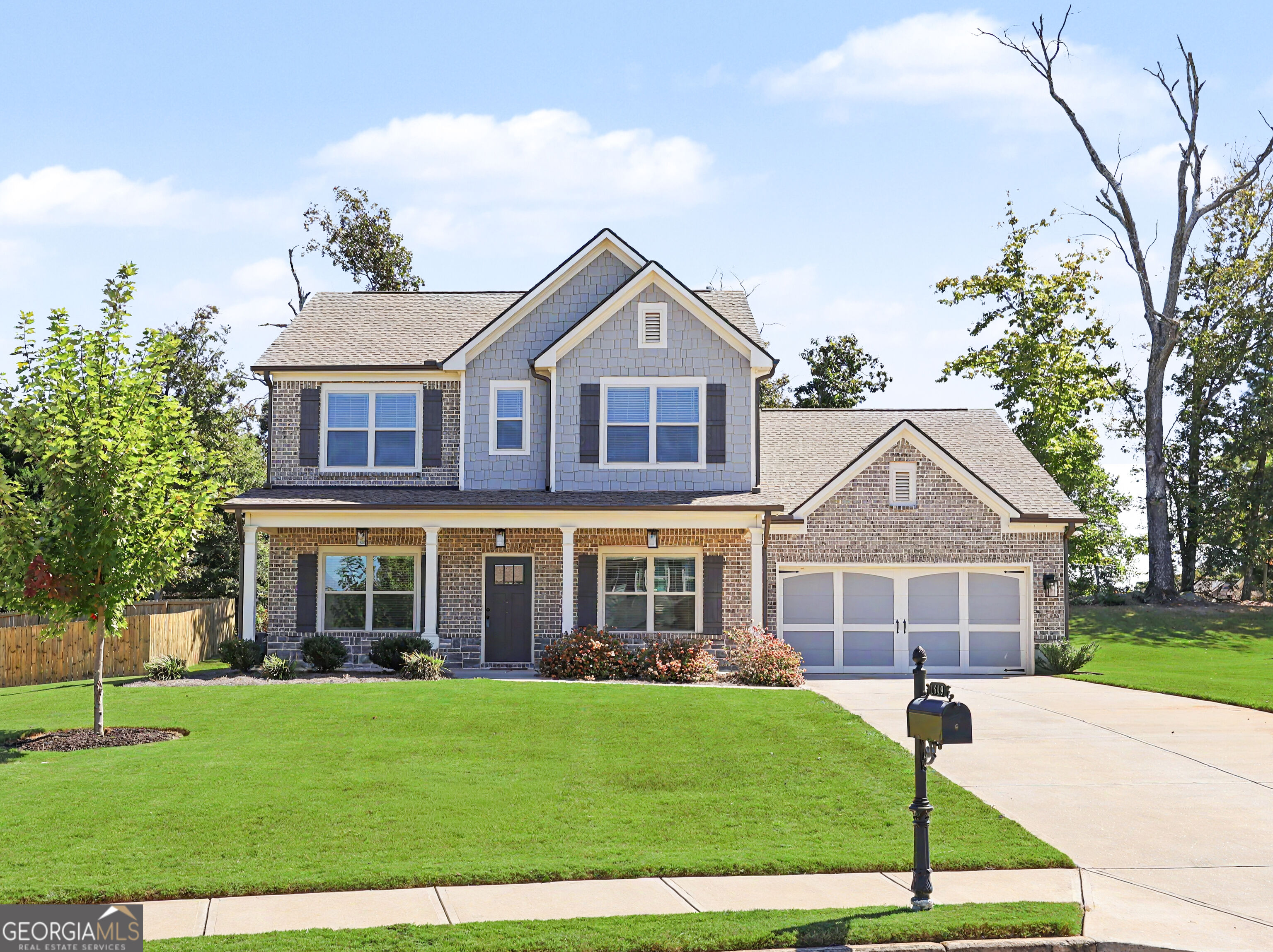 1649 Jasper Dr — photo